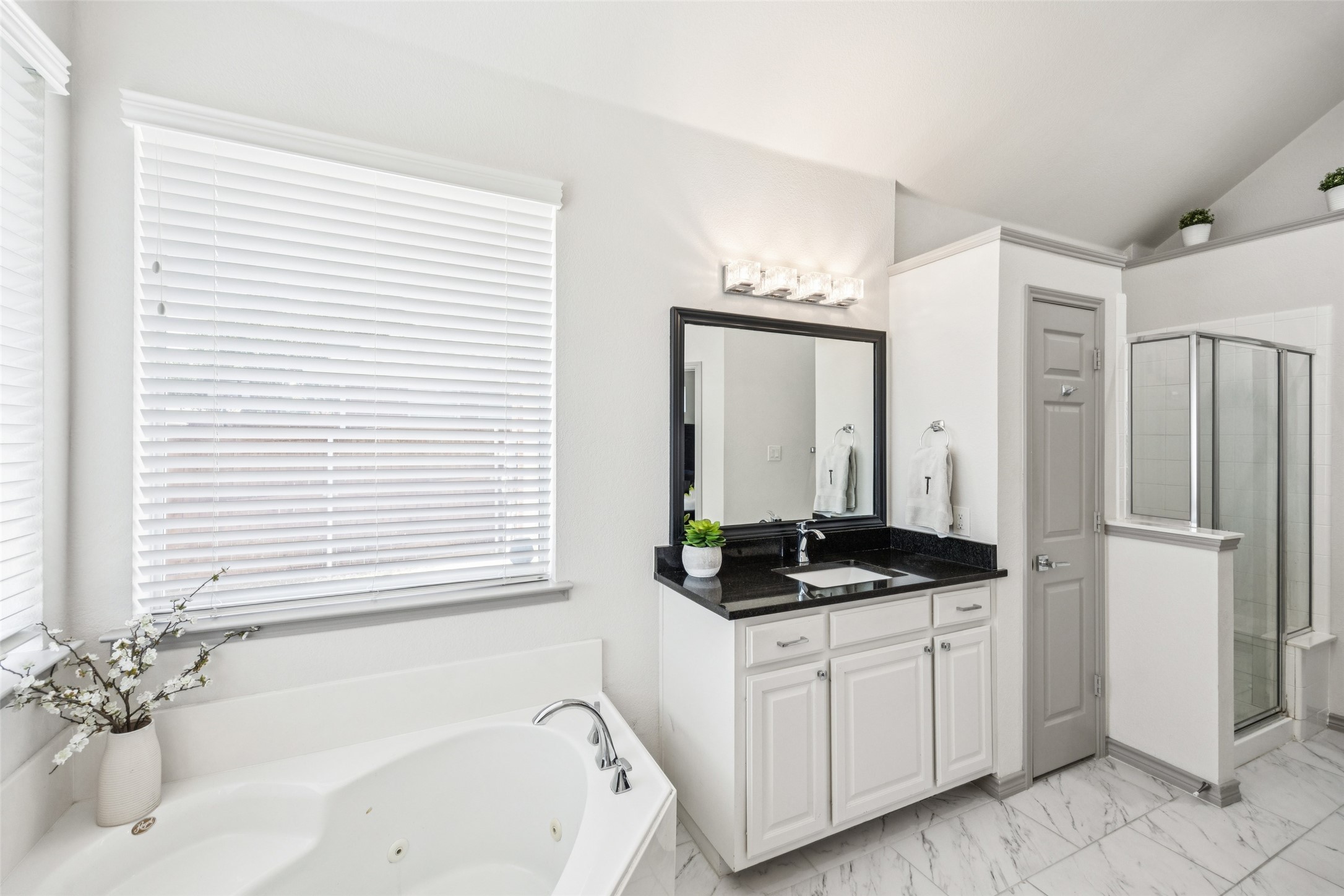 10082 Planters Row Drive