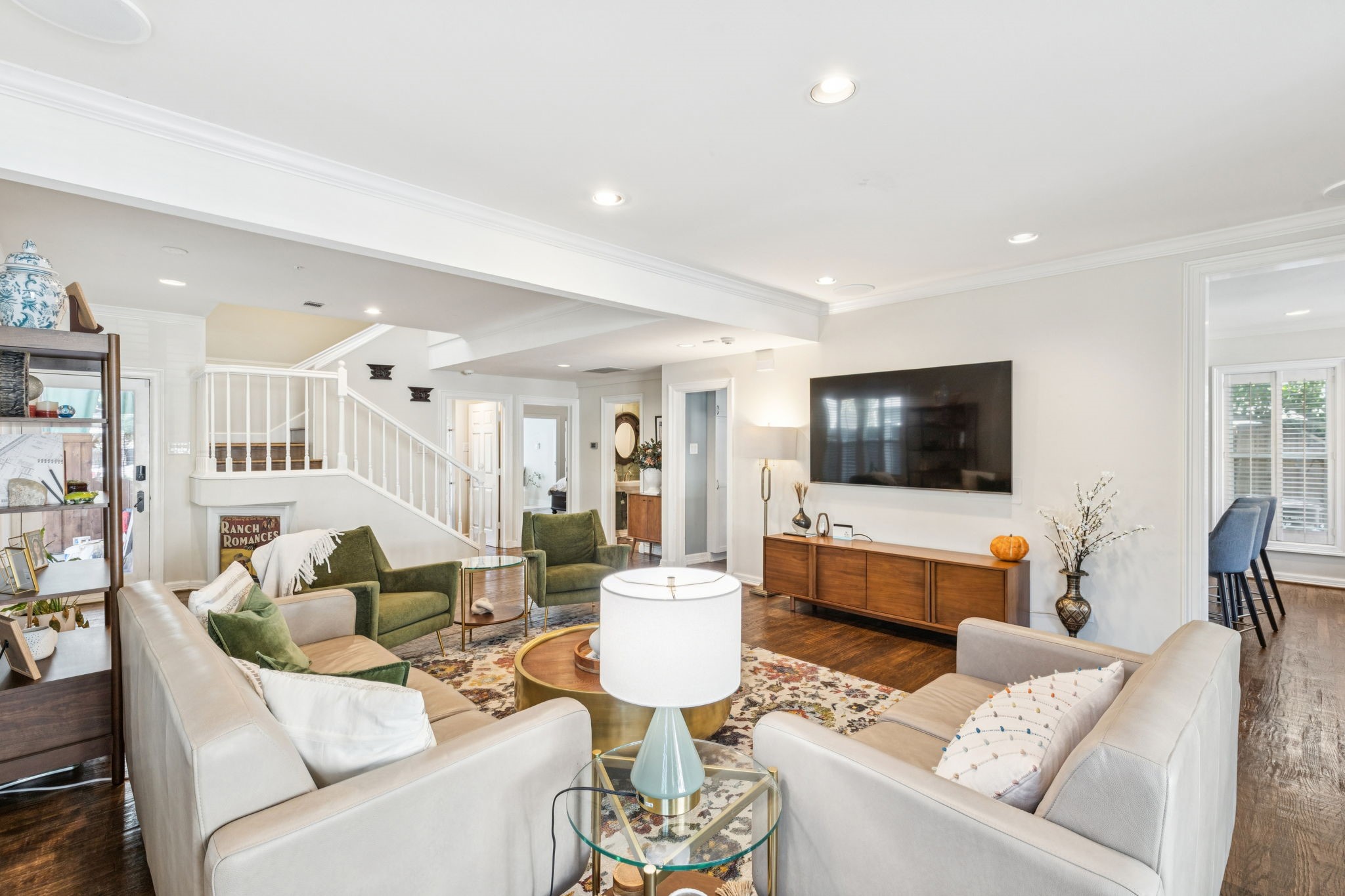 4349 Southern Avenue