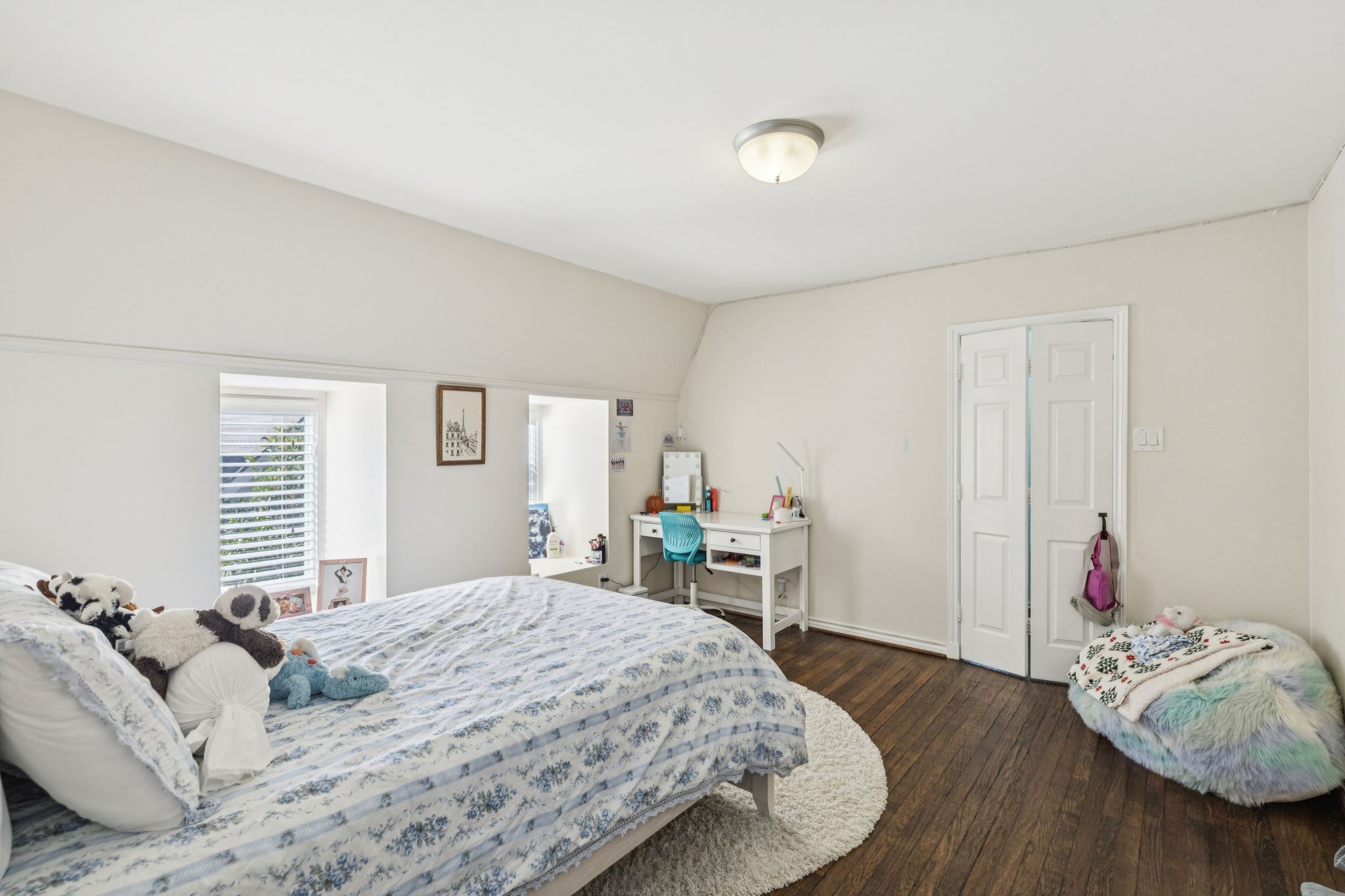 4349 Southern Avenue