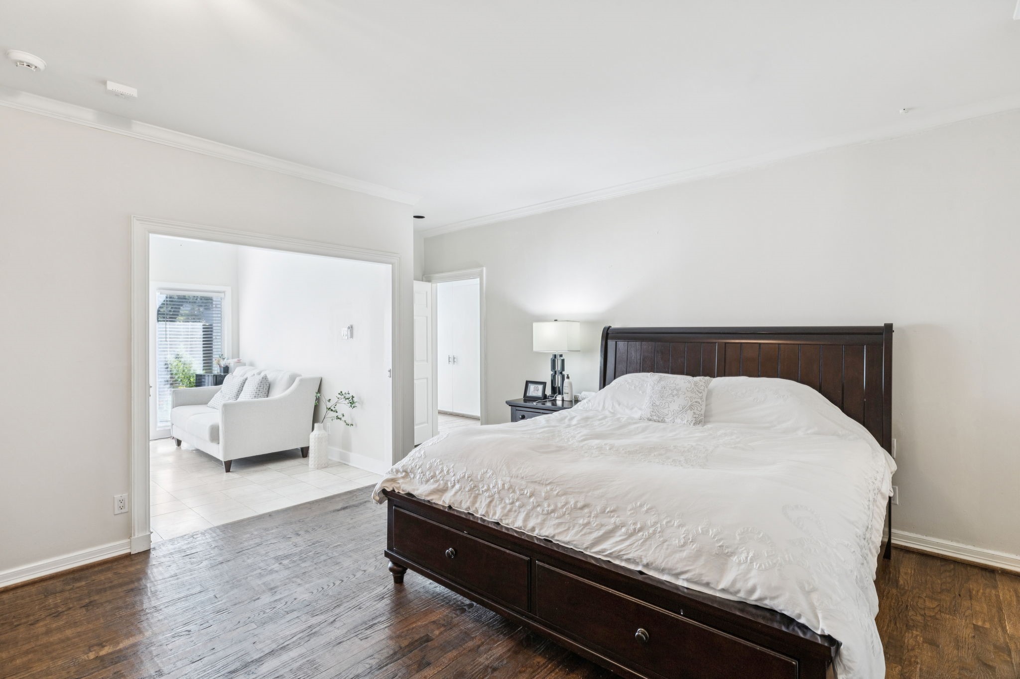 4349 Southern Avenue