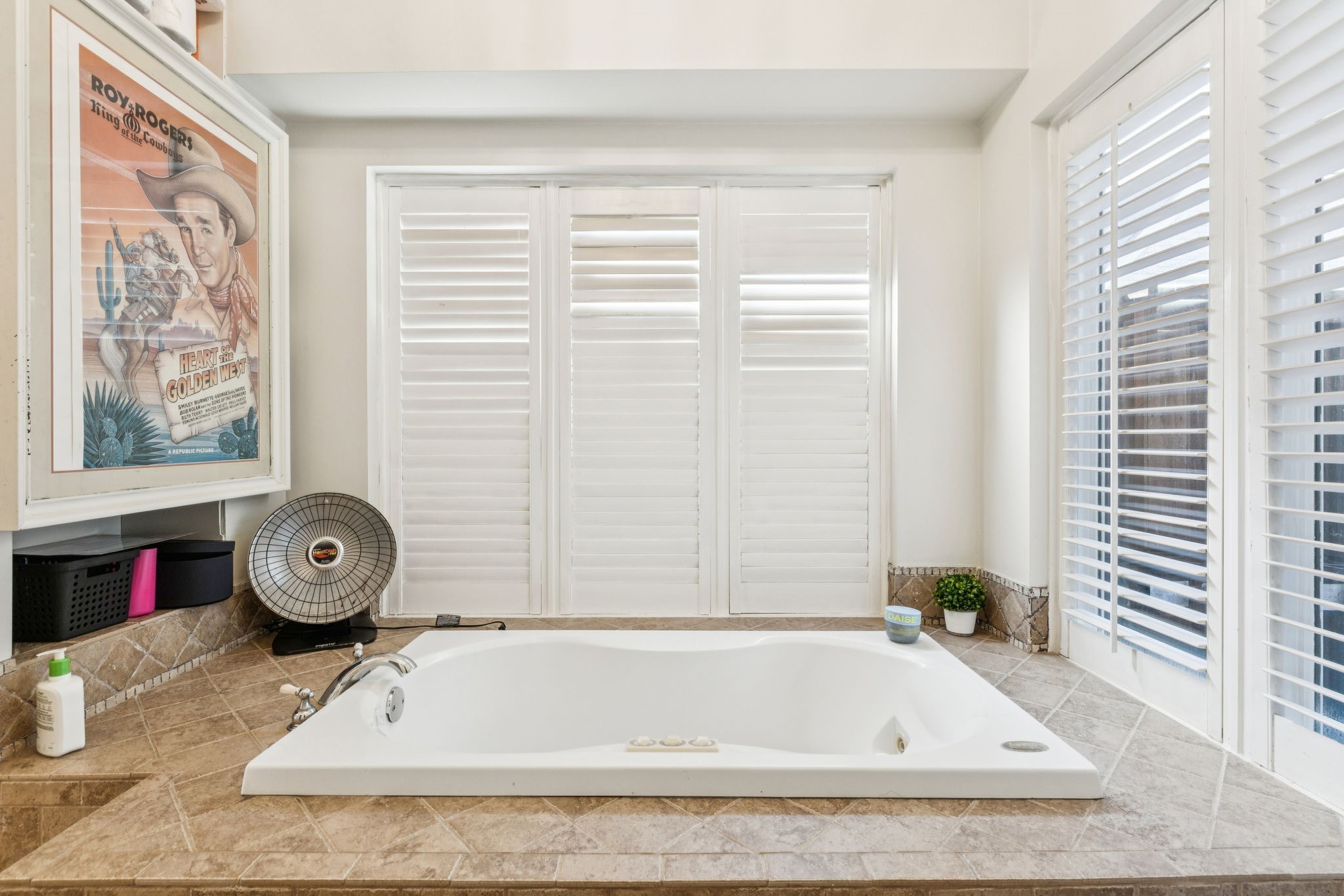 4349 Southern Avenue