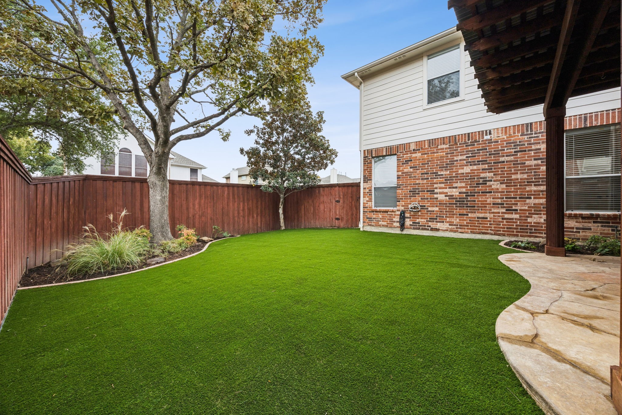 2437 Clear Field Drive