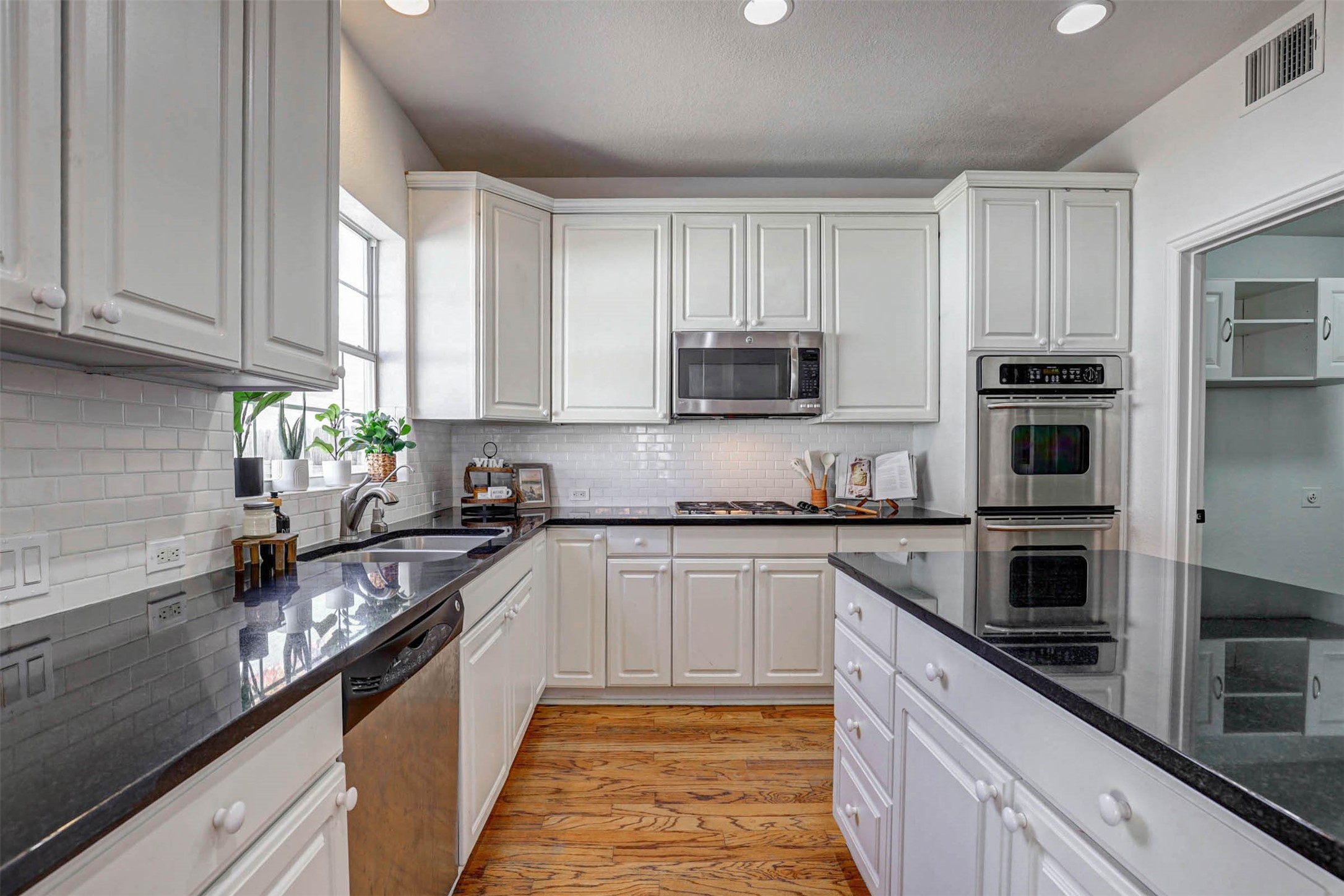 4863 Union Lake Drive