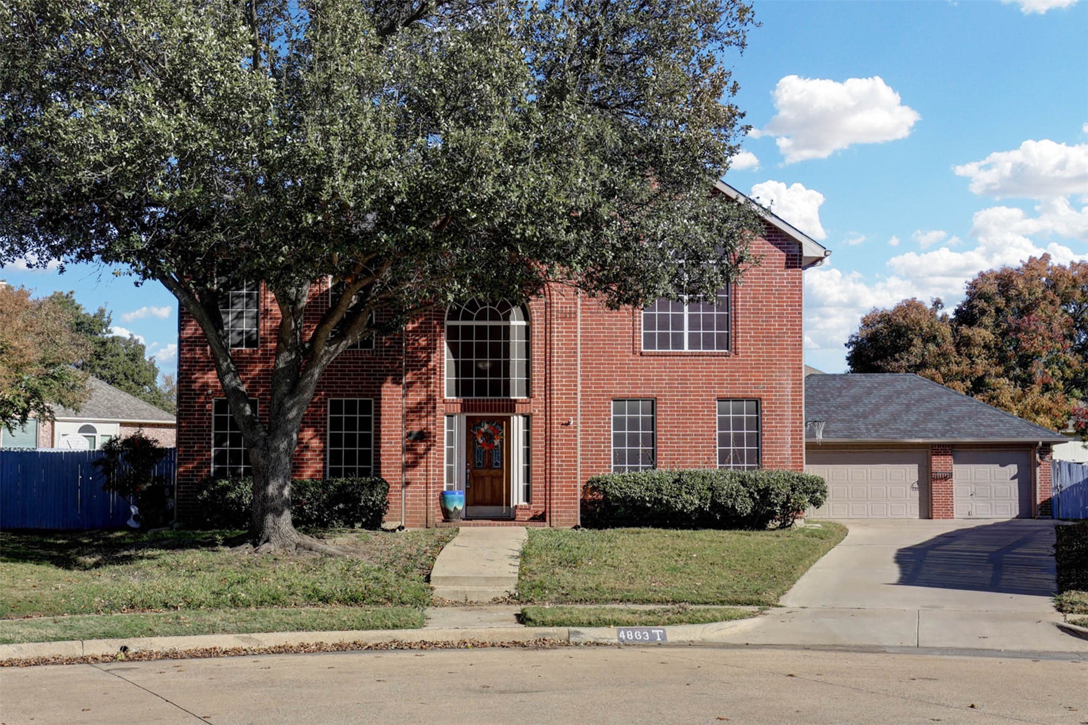 4863 Union Lake Drive