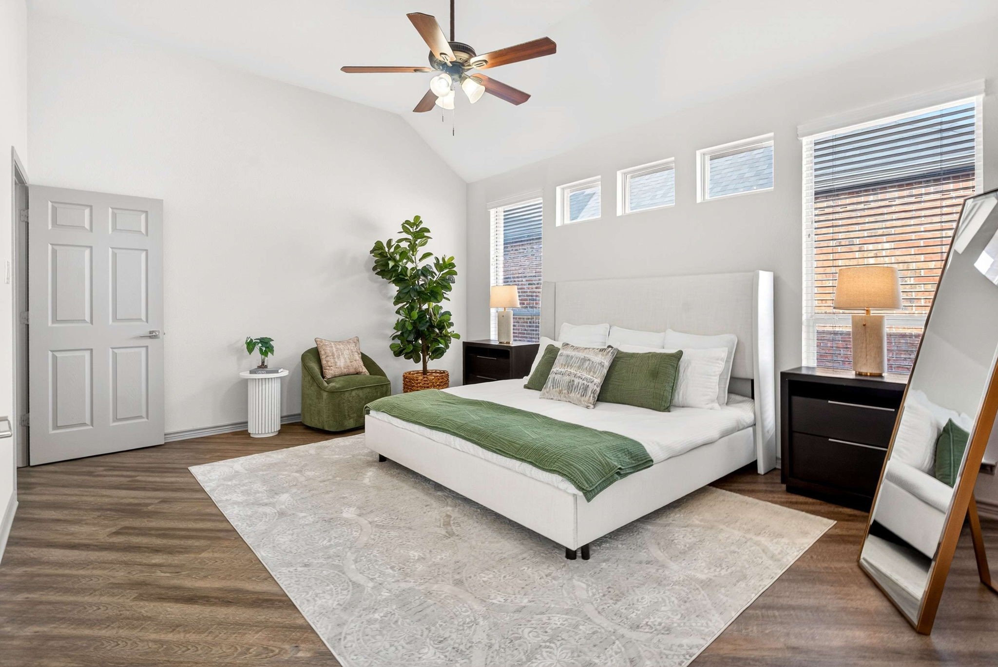 10082 Planters Row Drive