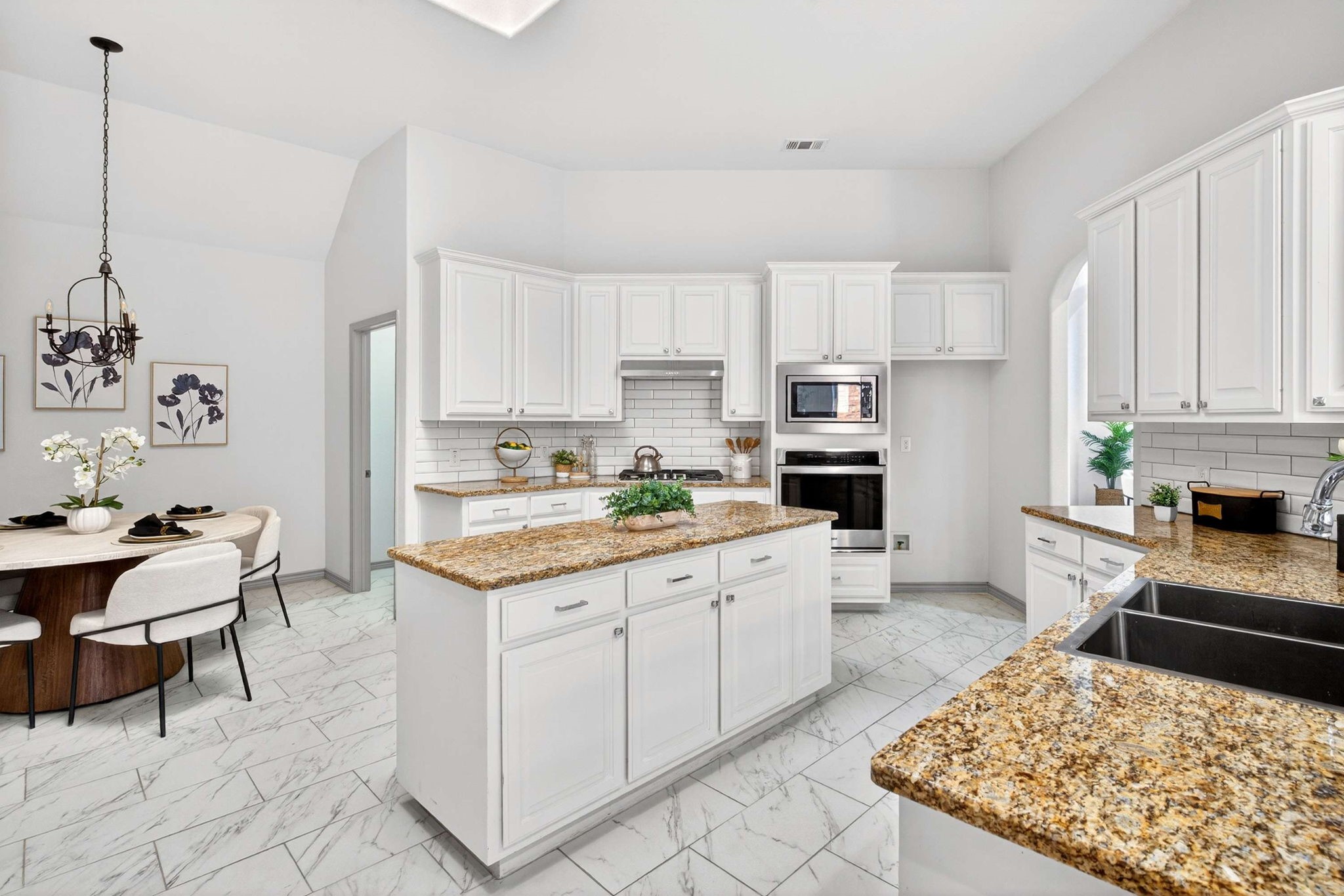 10082 Planters Row Drive