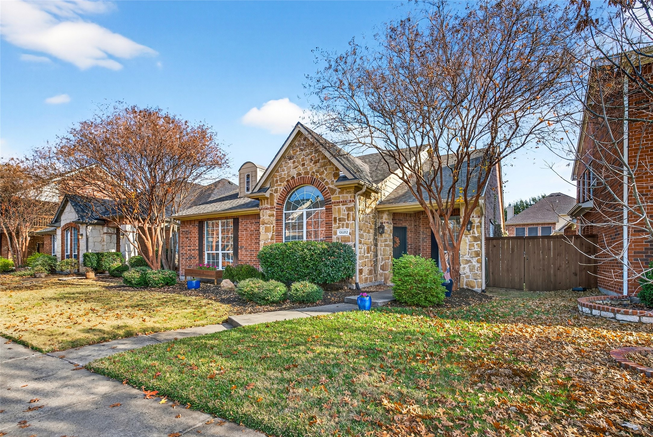 10082 Planters Row Drive