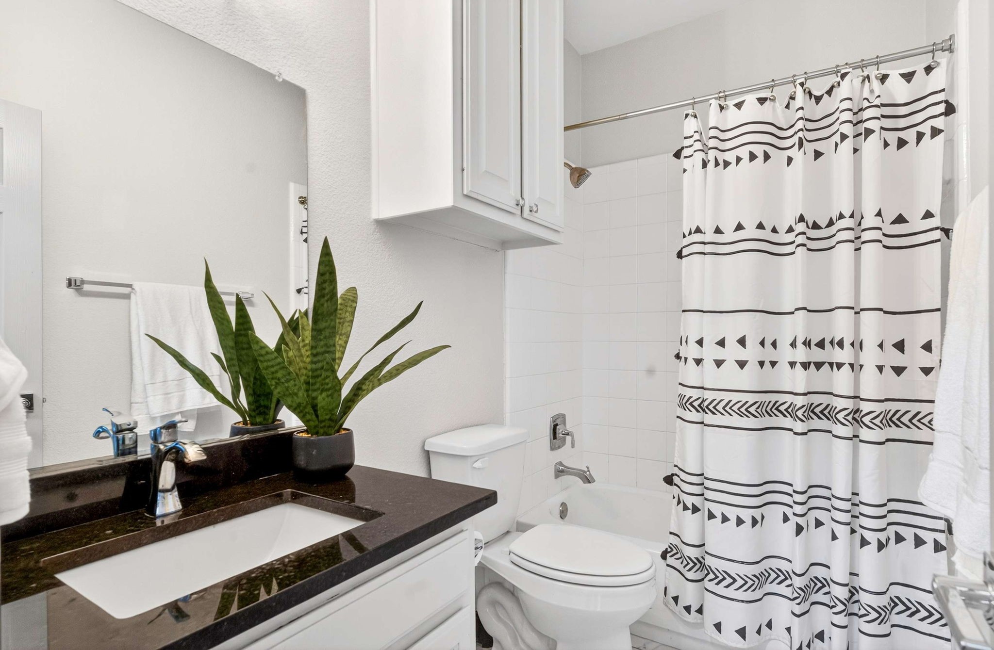 10082 Planters Row Drive