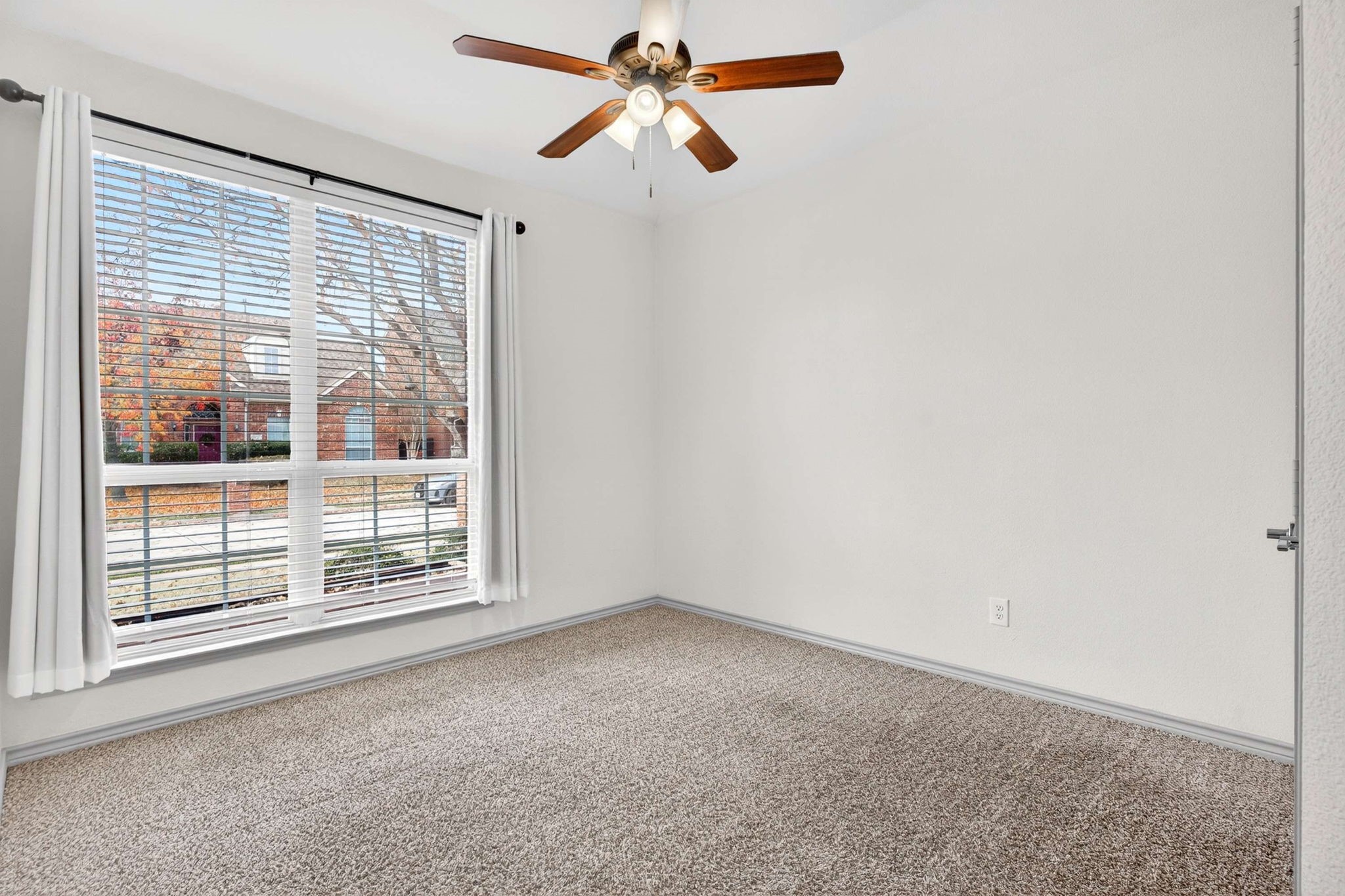 10082 Planters Row Drive