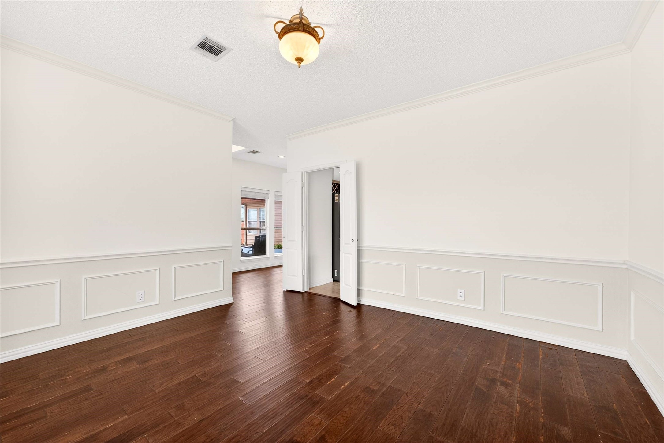 733 Pine Lakes Drive