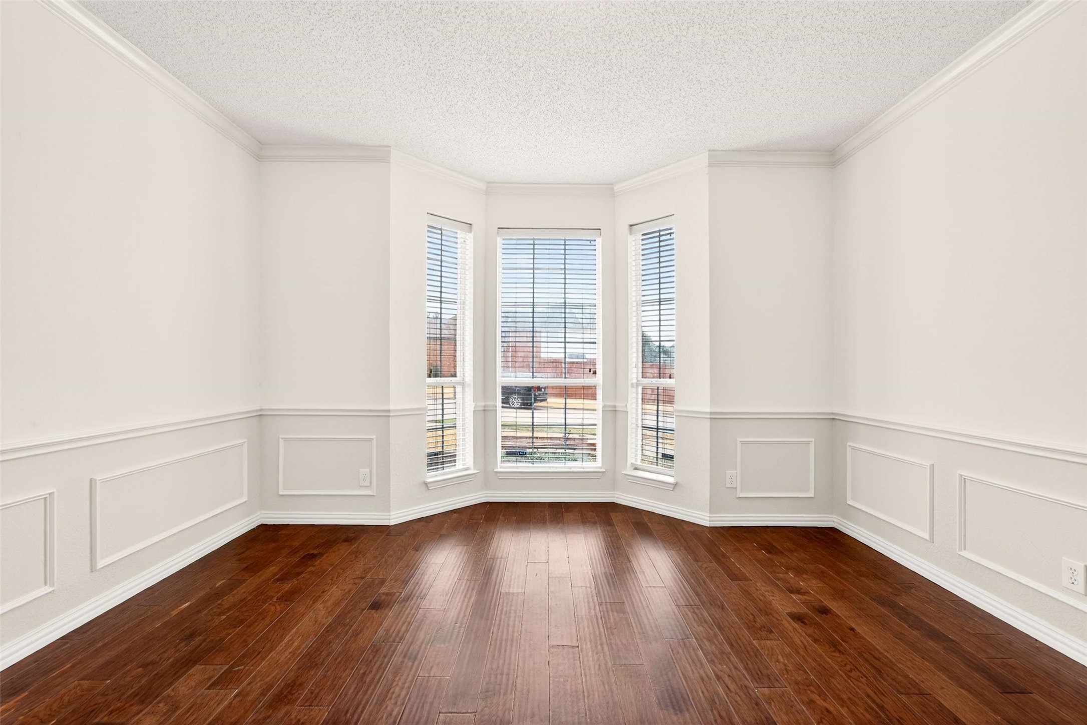 733 Pine Lakes Drive