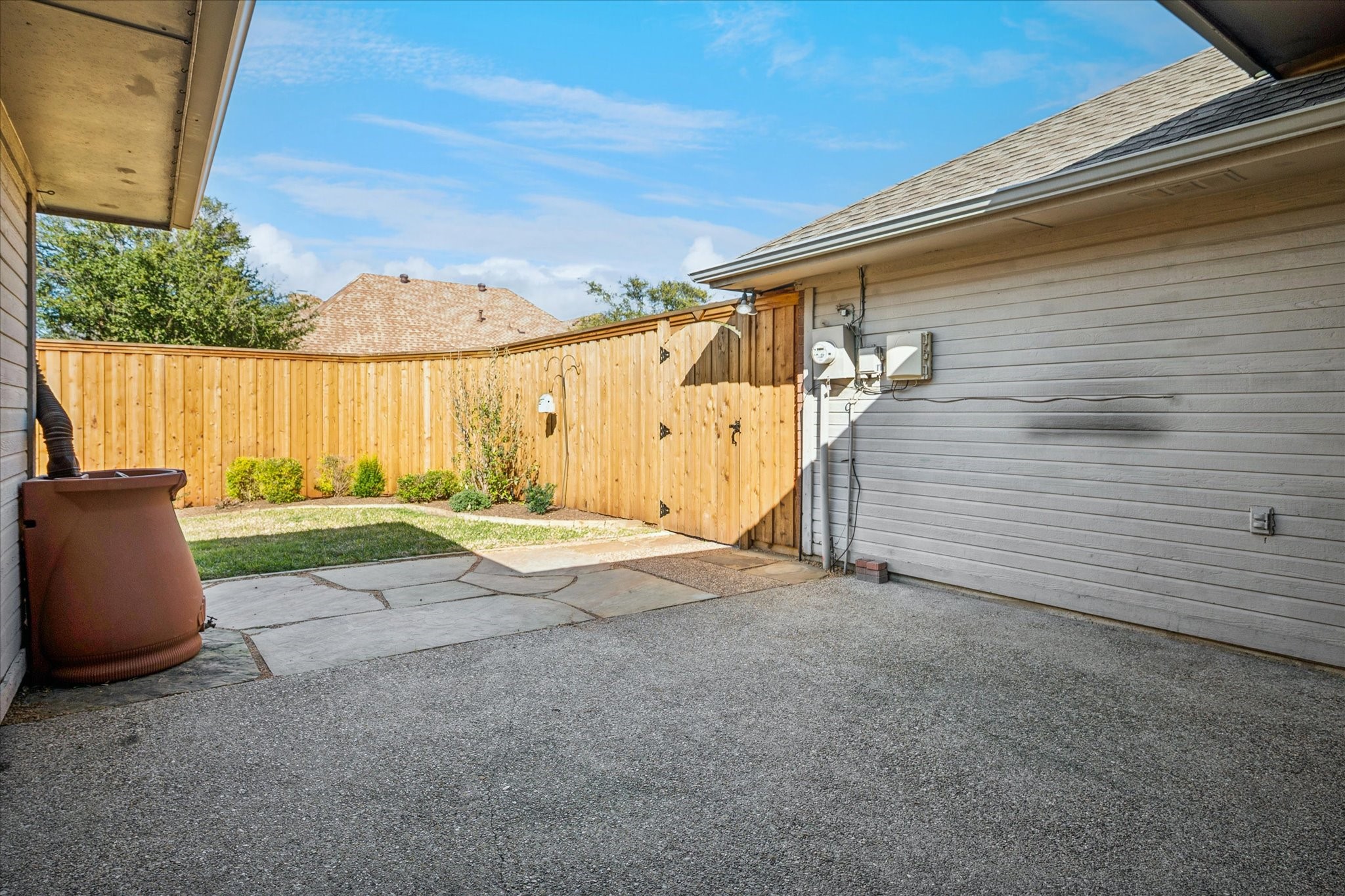 4421 Bentley Drive