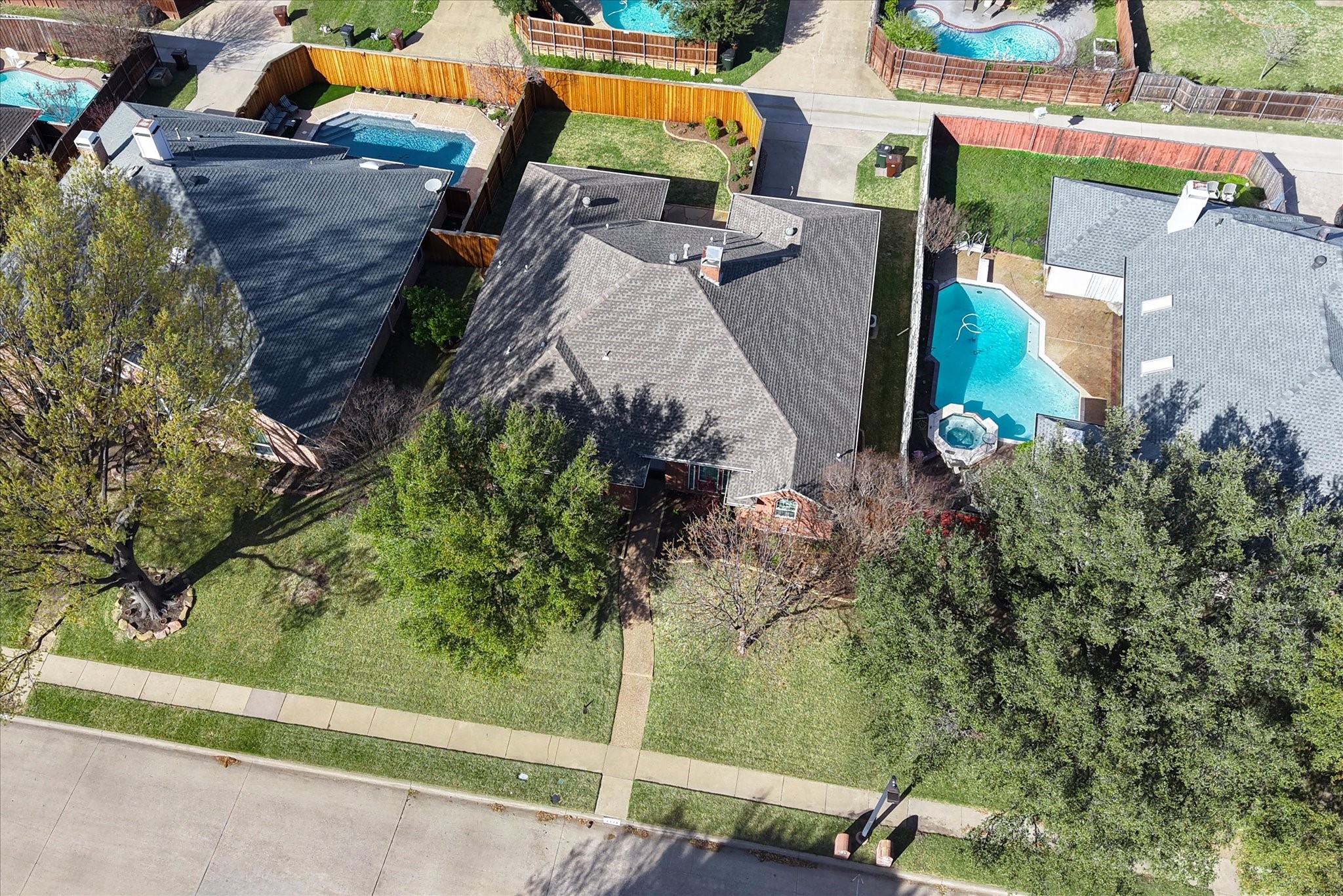4421 Bentley Drive