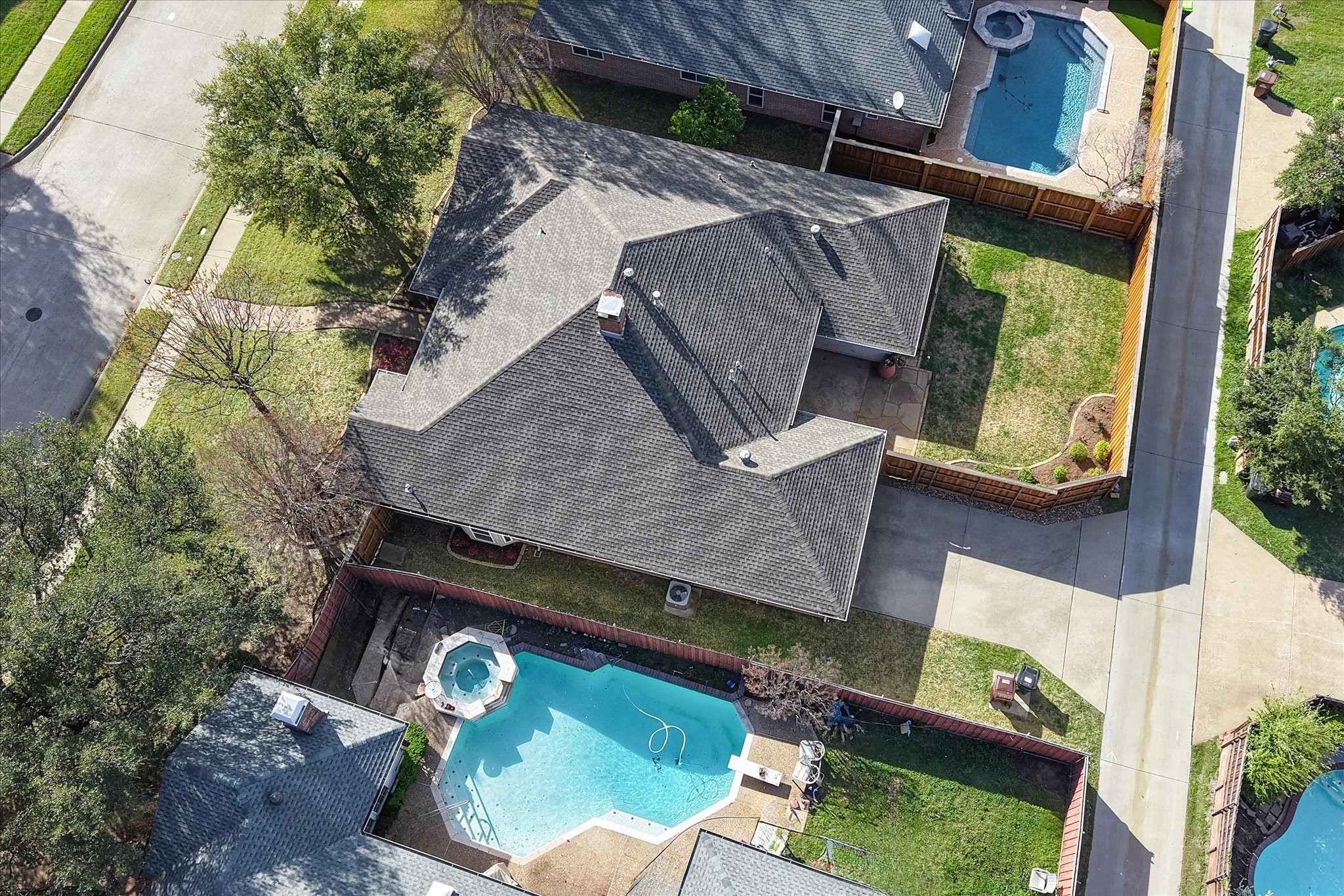 4421 Bentley Drive
