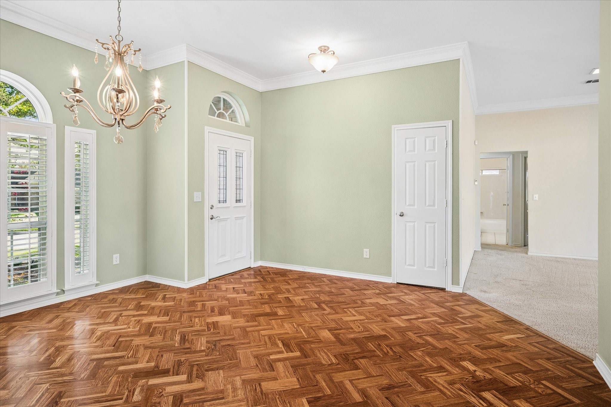 4421 Bentley Drive