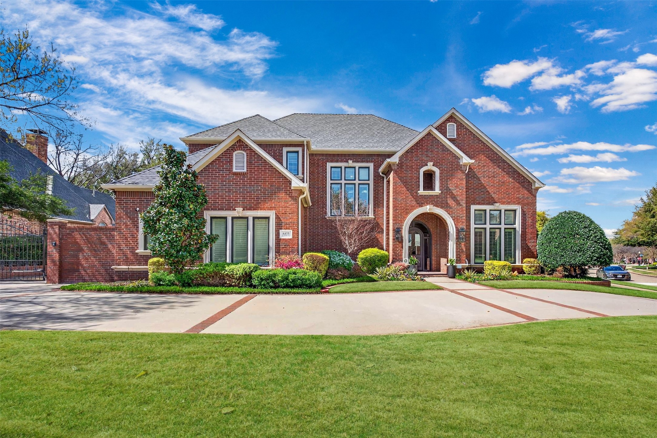 6433 Rockbluff Circle