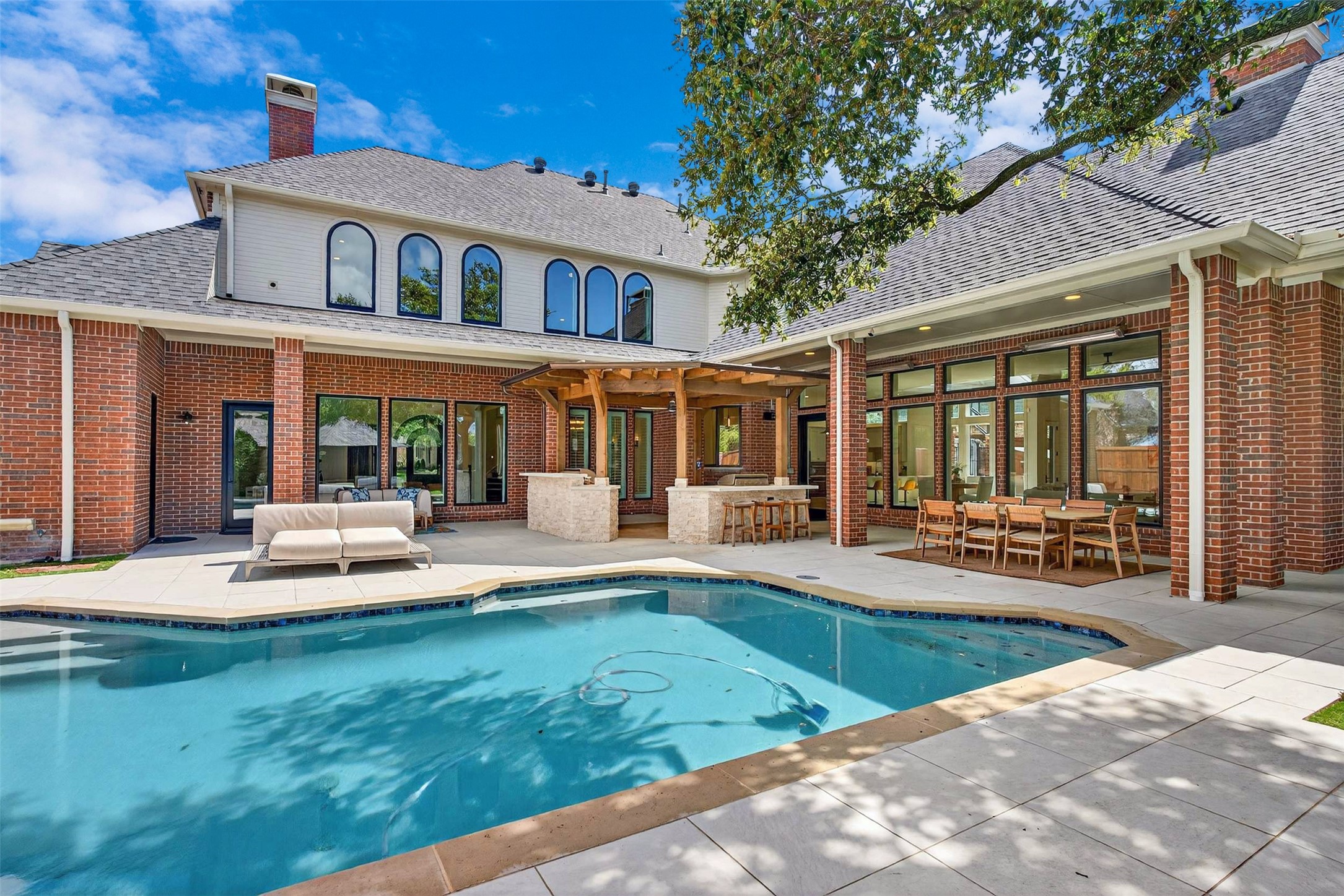 6433 Rockbluff Circle