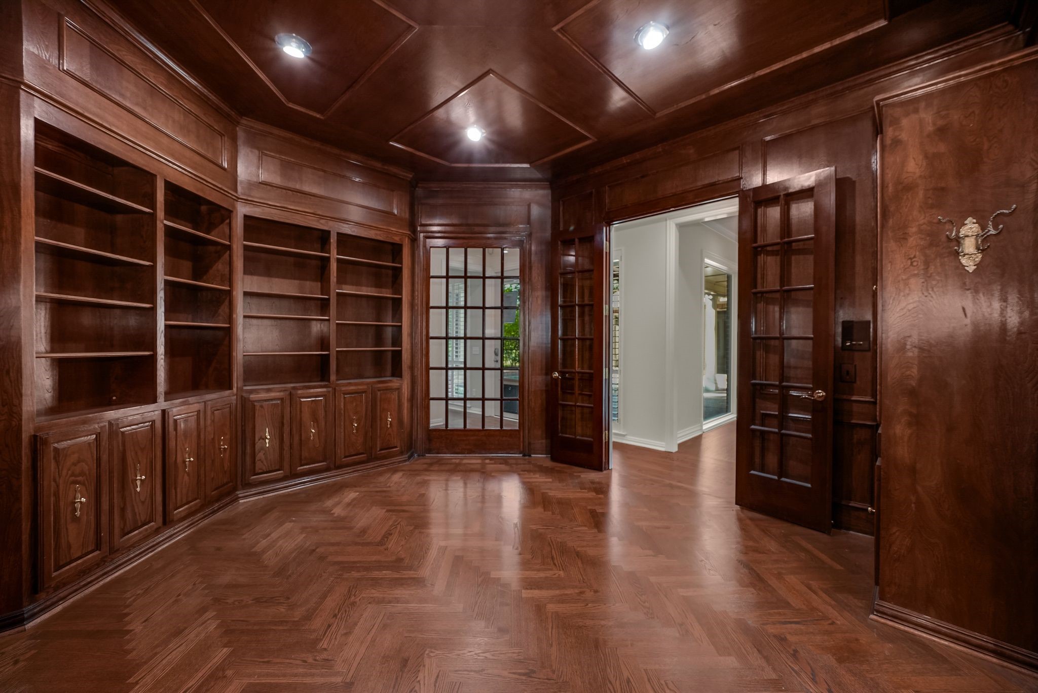 4604 Lawson Court