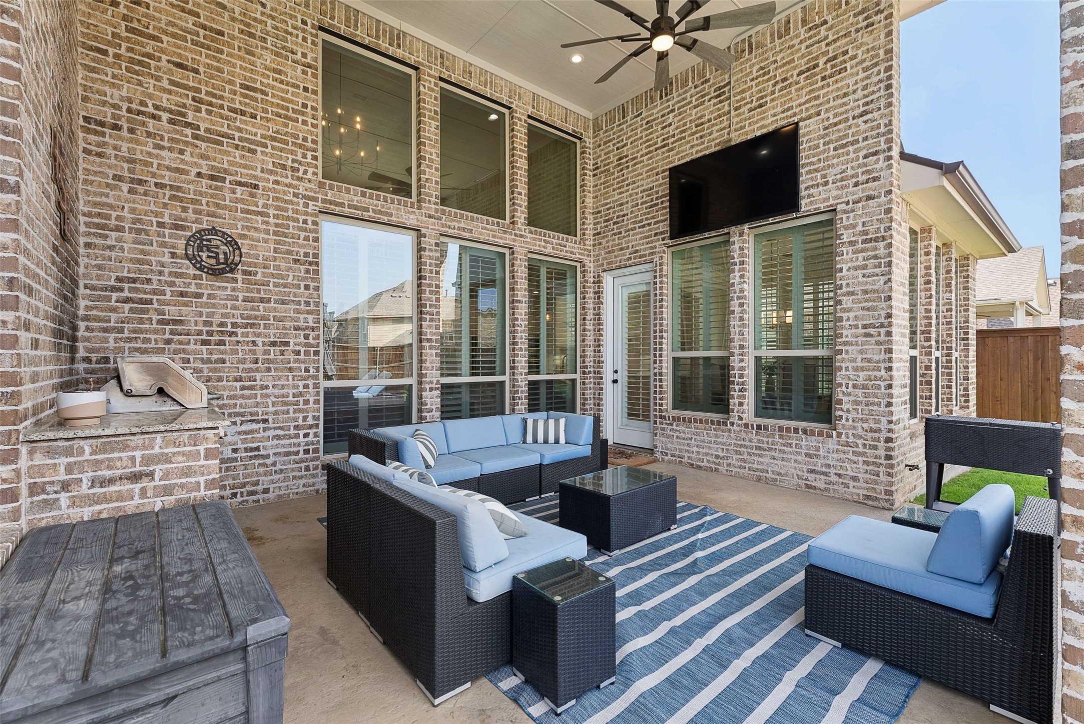 7163 Kentwood Drive