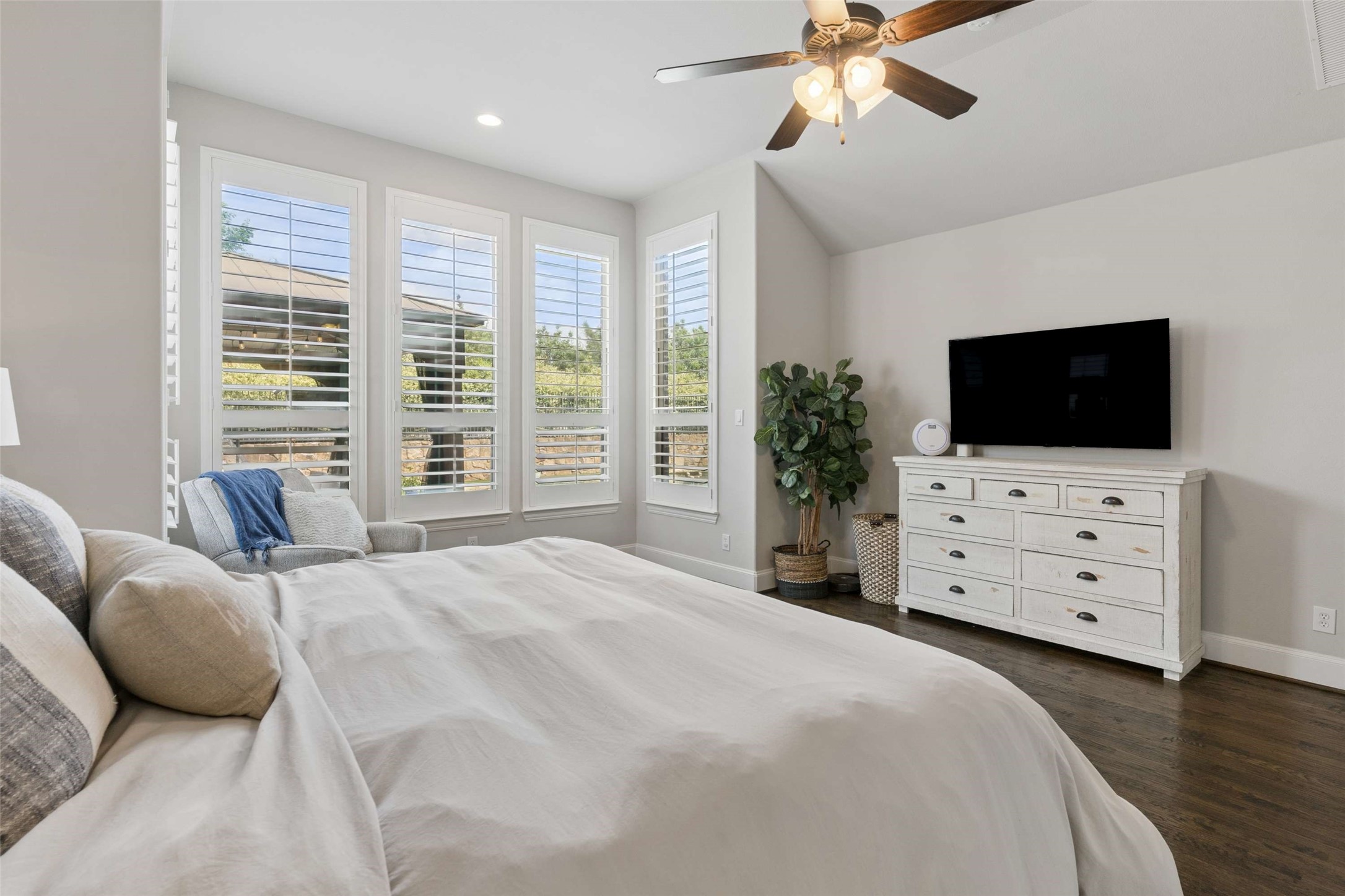 4261 Mesa Drive