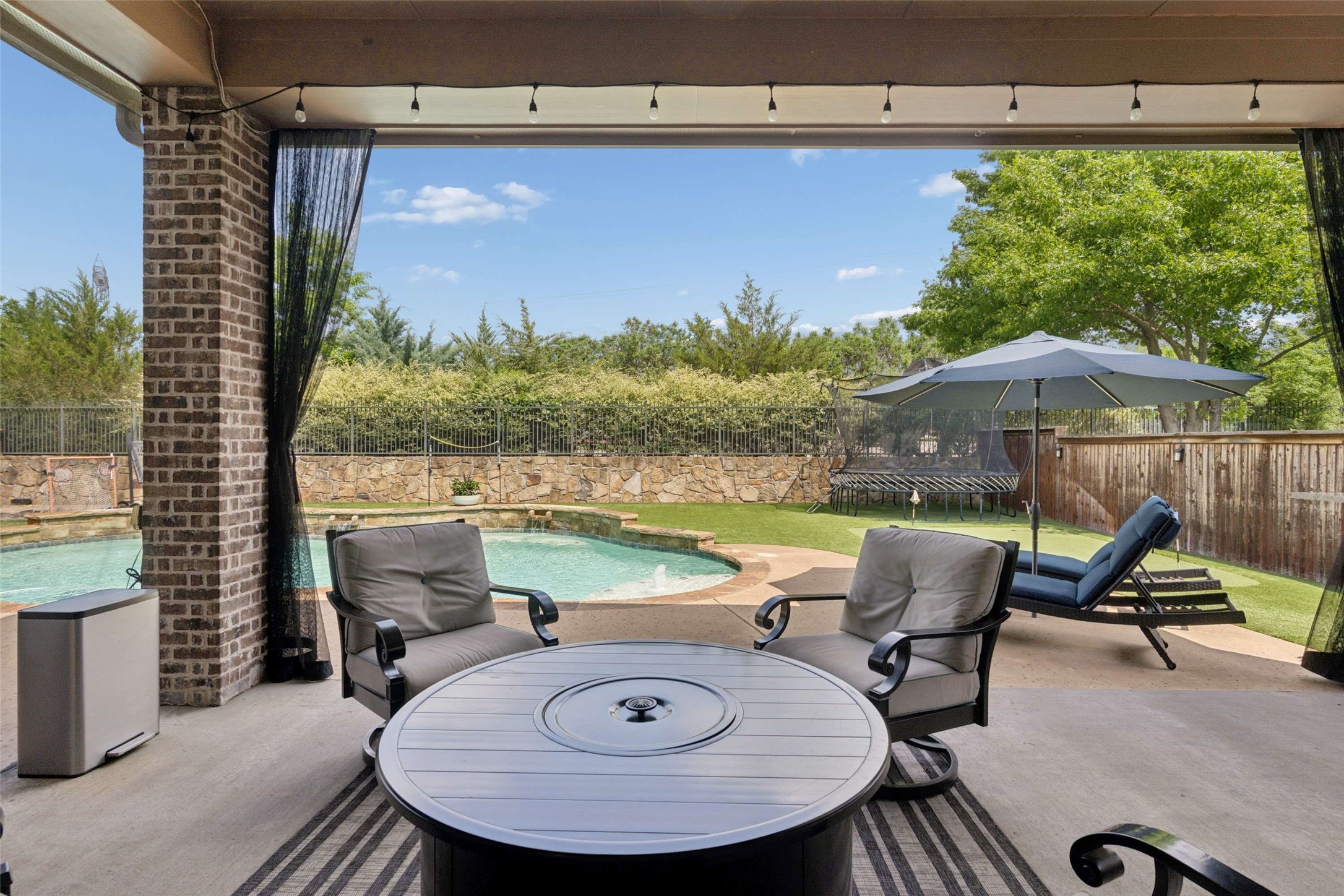 4261 Mesa Drive