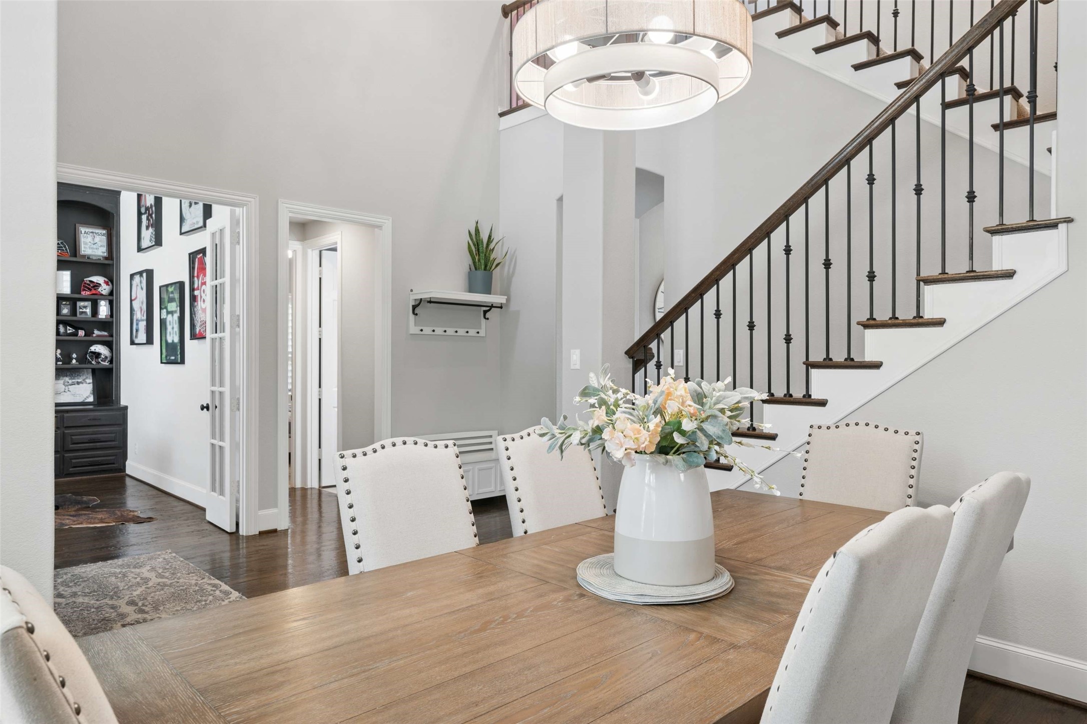 4261 Mesa Drive