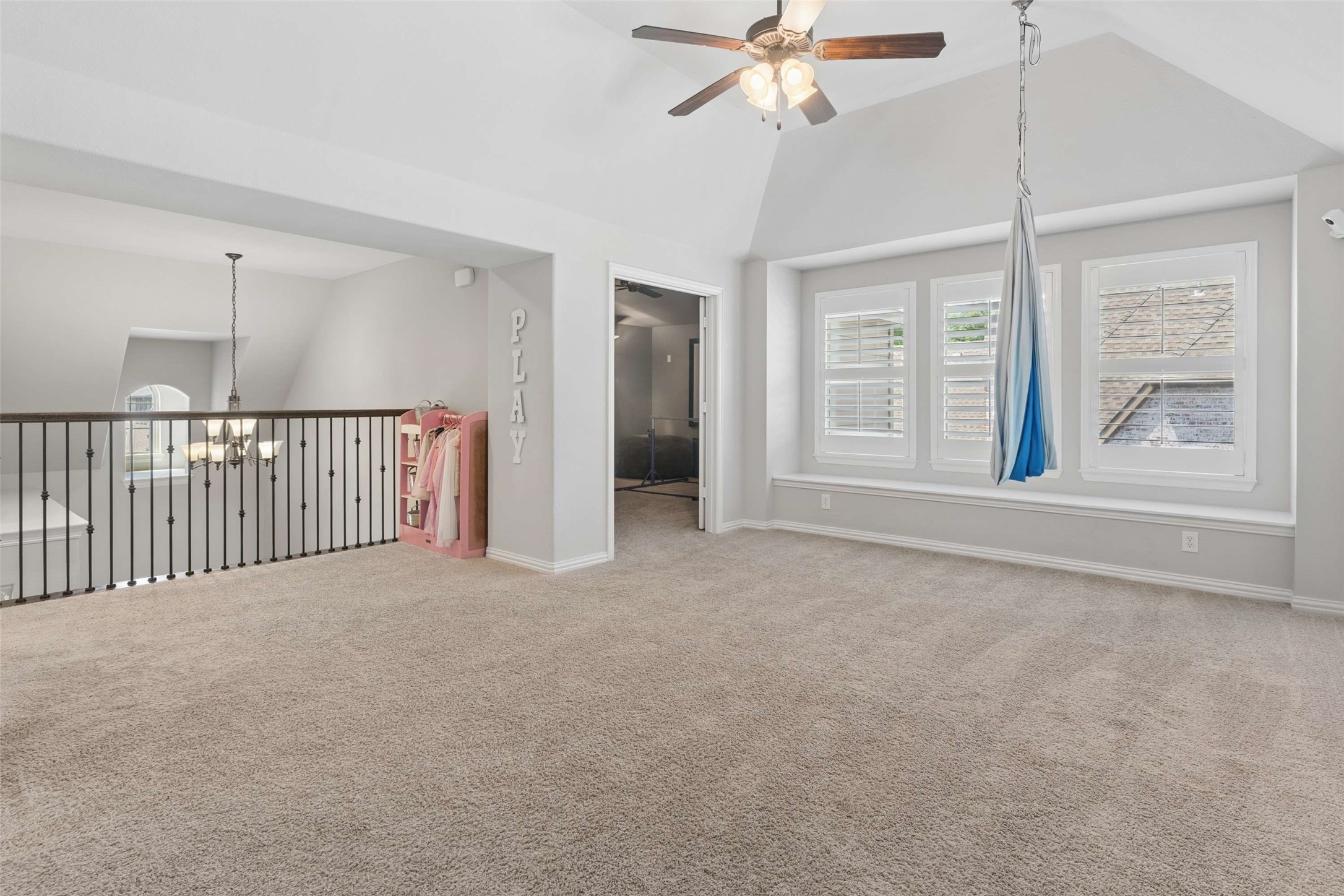 4261 Mesa Drive