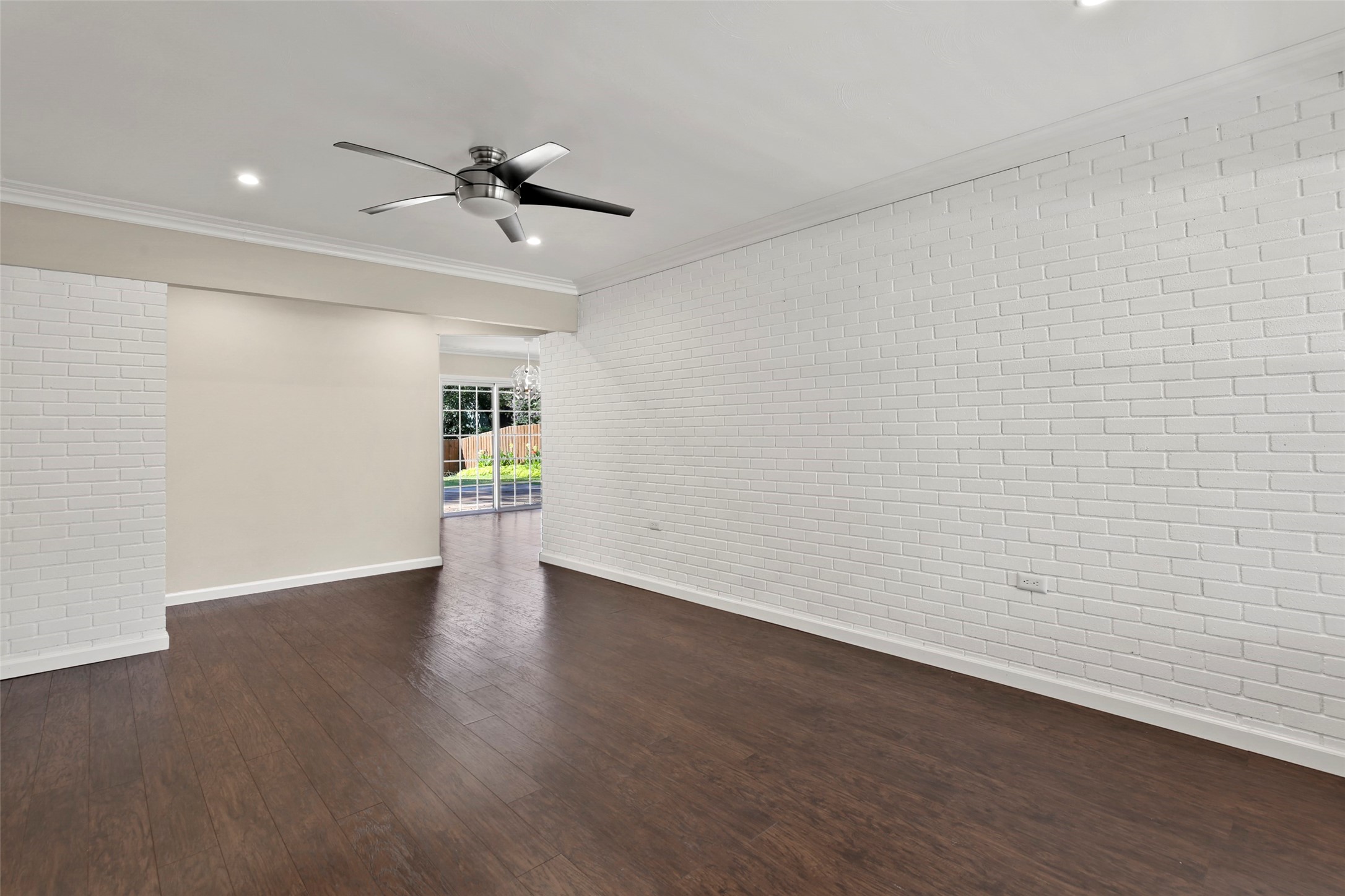 525 Melrose Drive