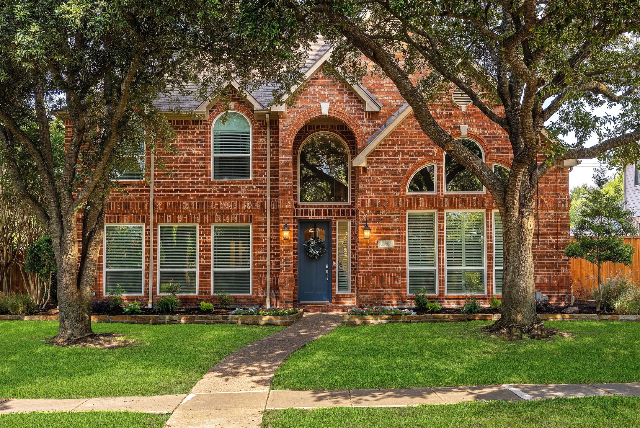 2805 Harkness Drive