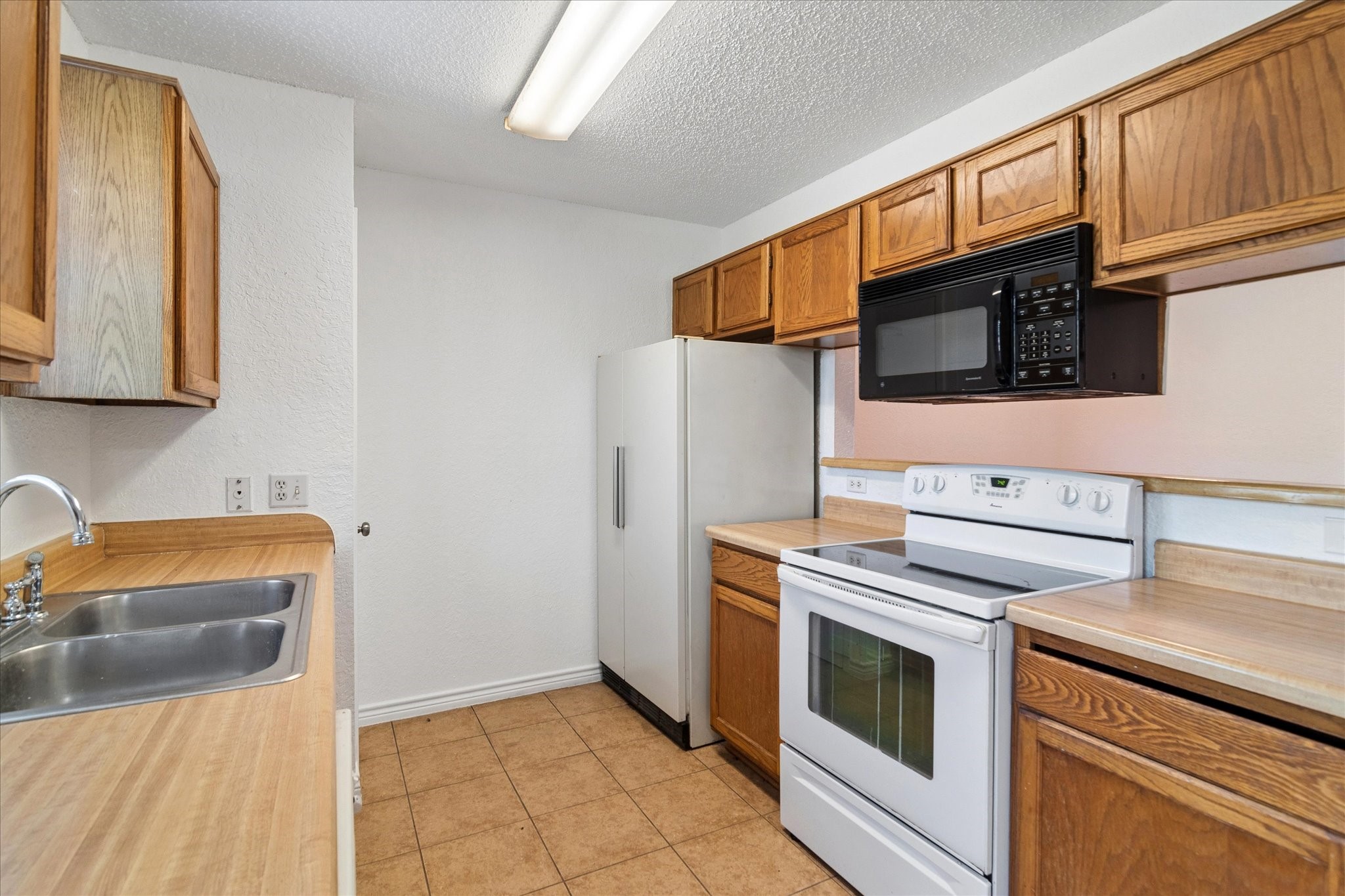 2400 Jupiter Road 5