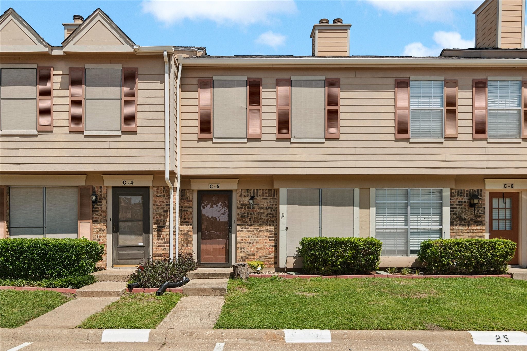 2400 Jupiter Road 5