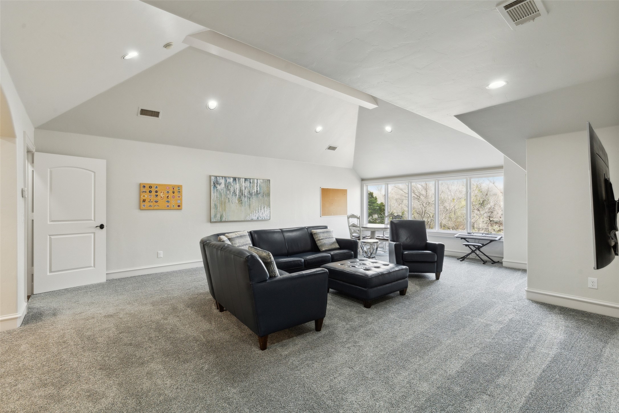 45 Kennington Court