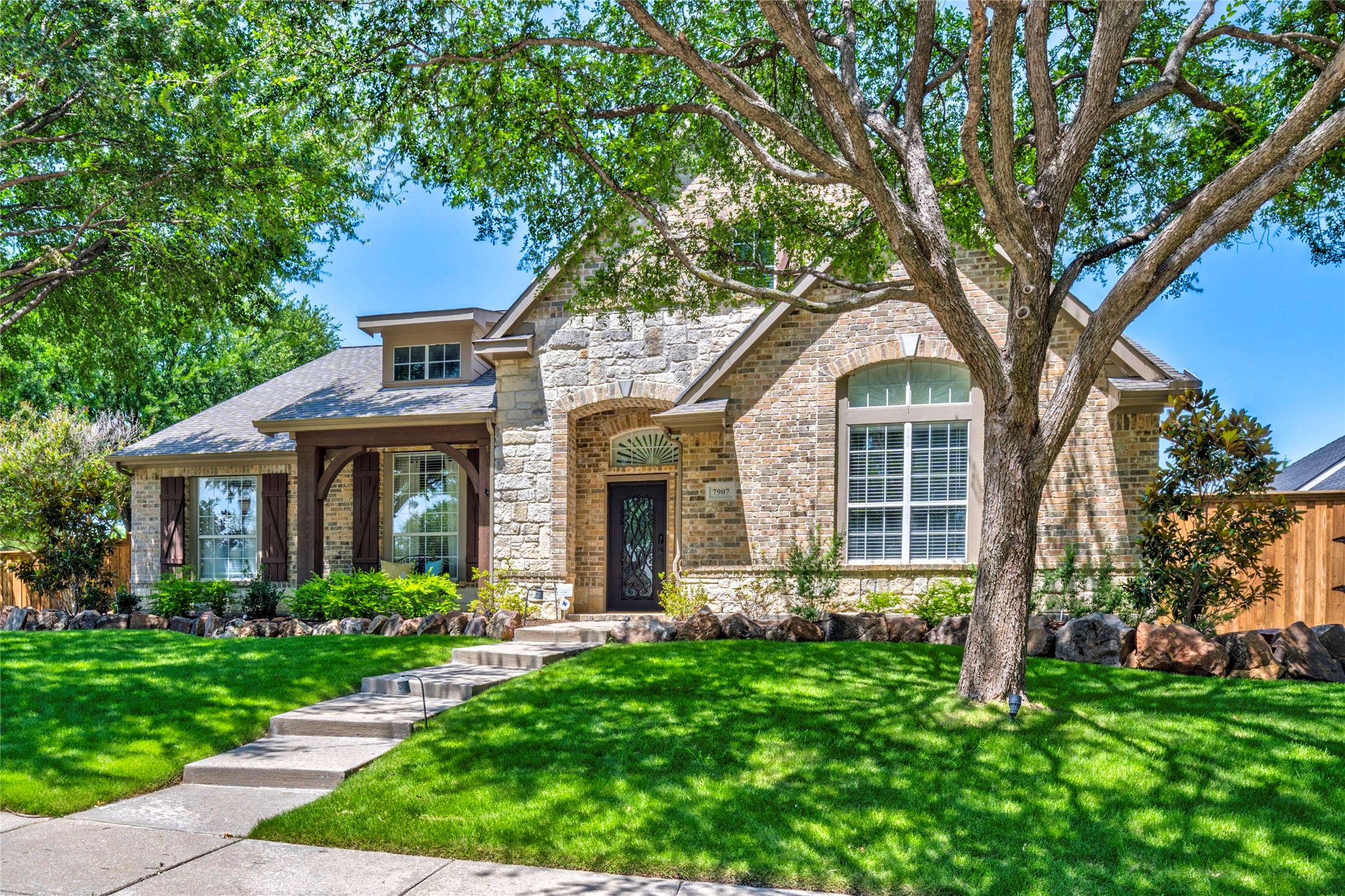 7907 Rasor Drive