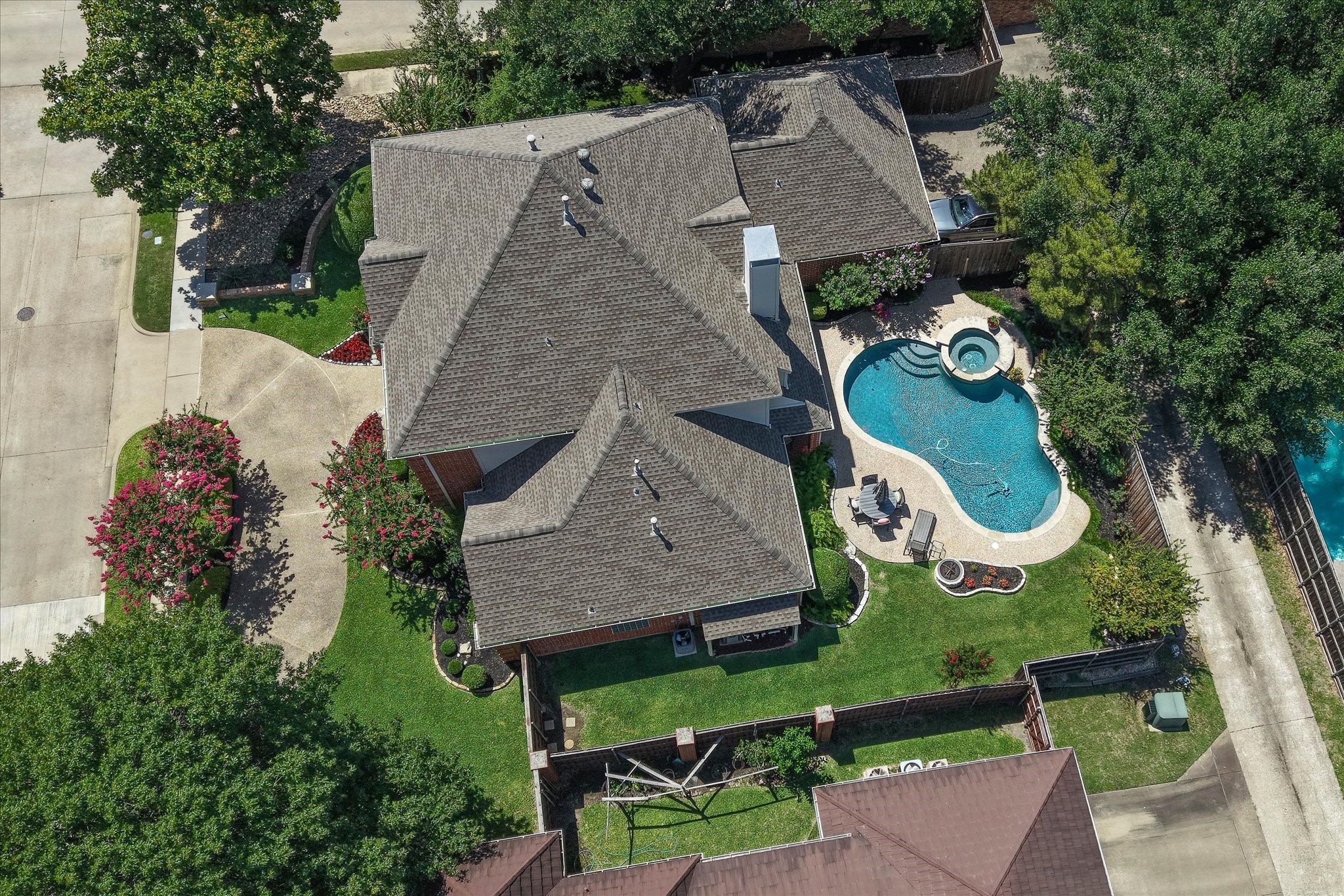 4633 Charles Place