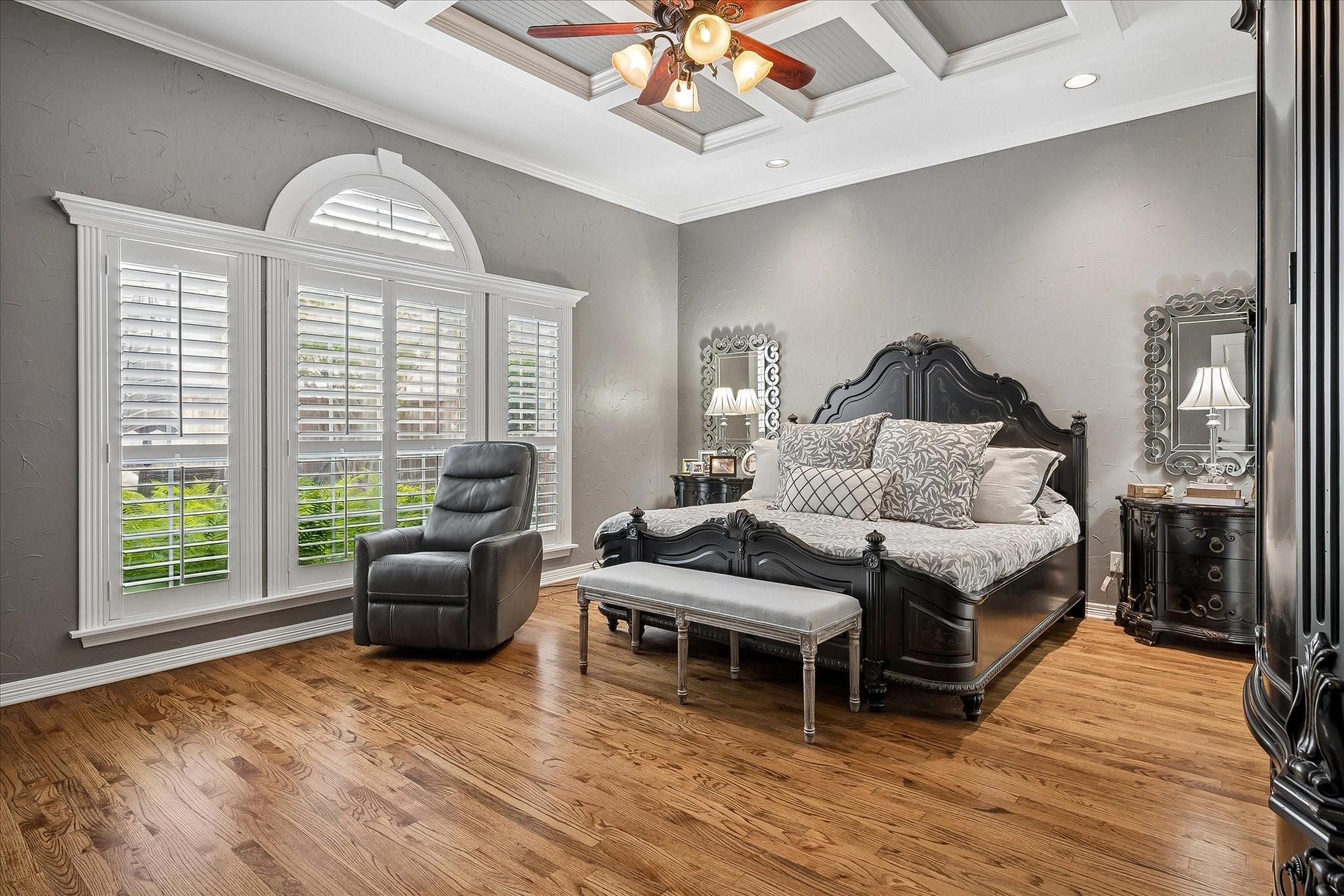 4633 Charles Place