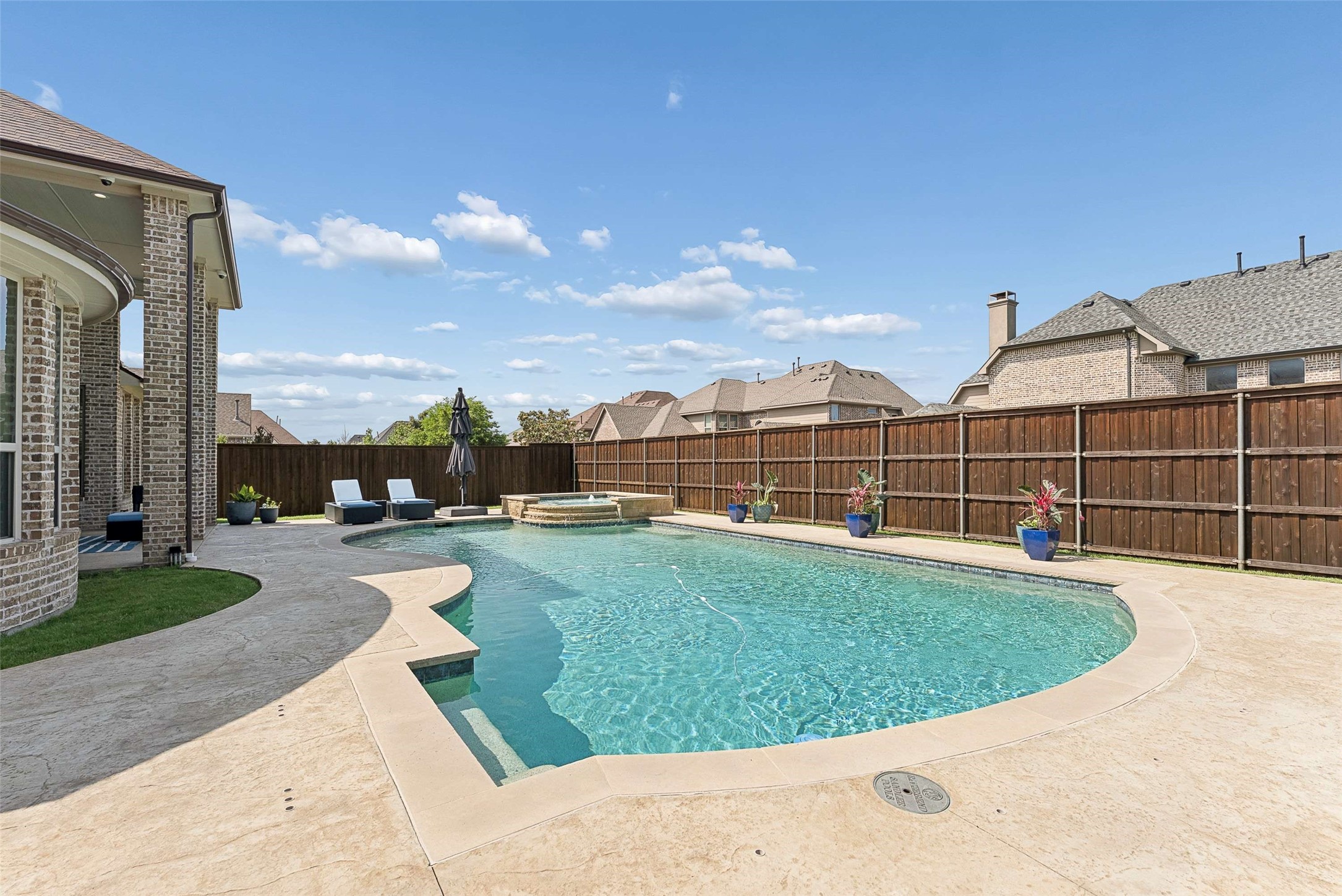 7163 Kentwood Drive