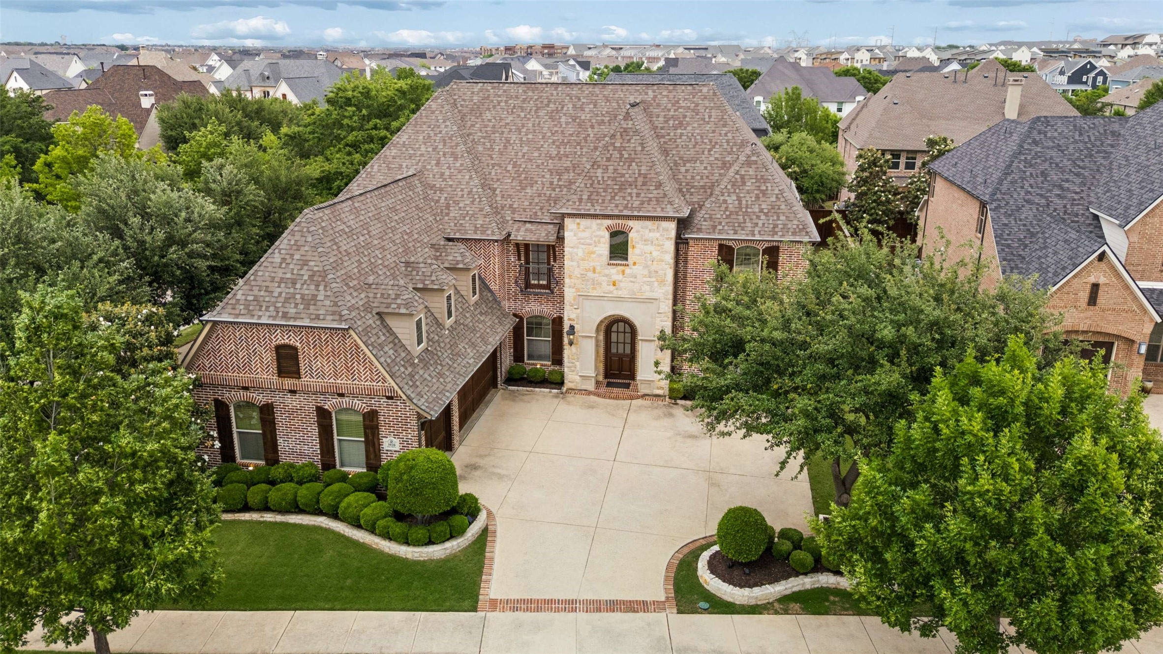 3920 Briar Tree Lane