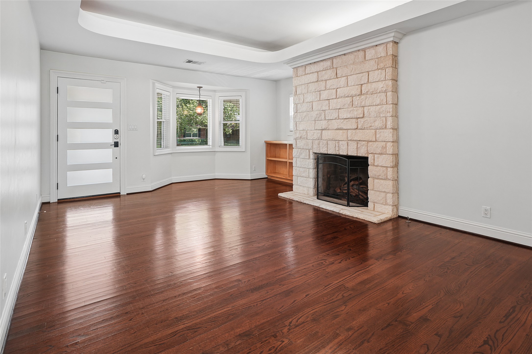 6418 Axton Lane