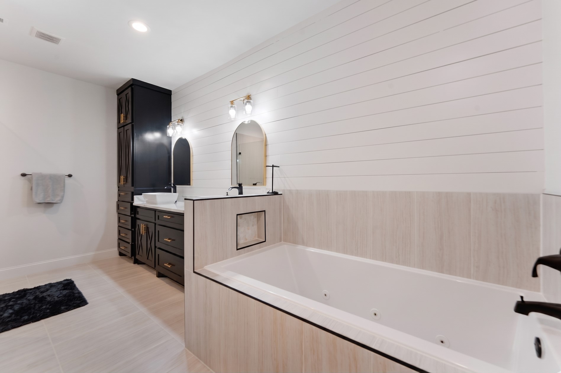 3790 Bridle Bend