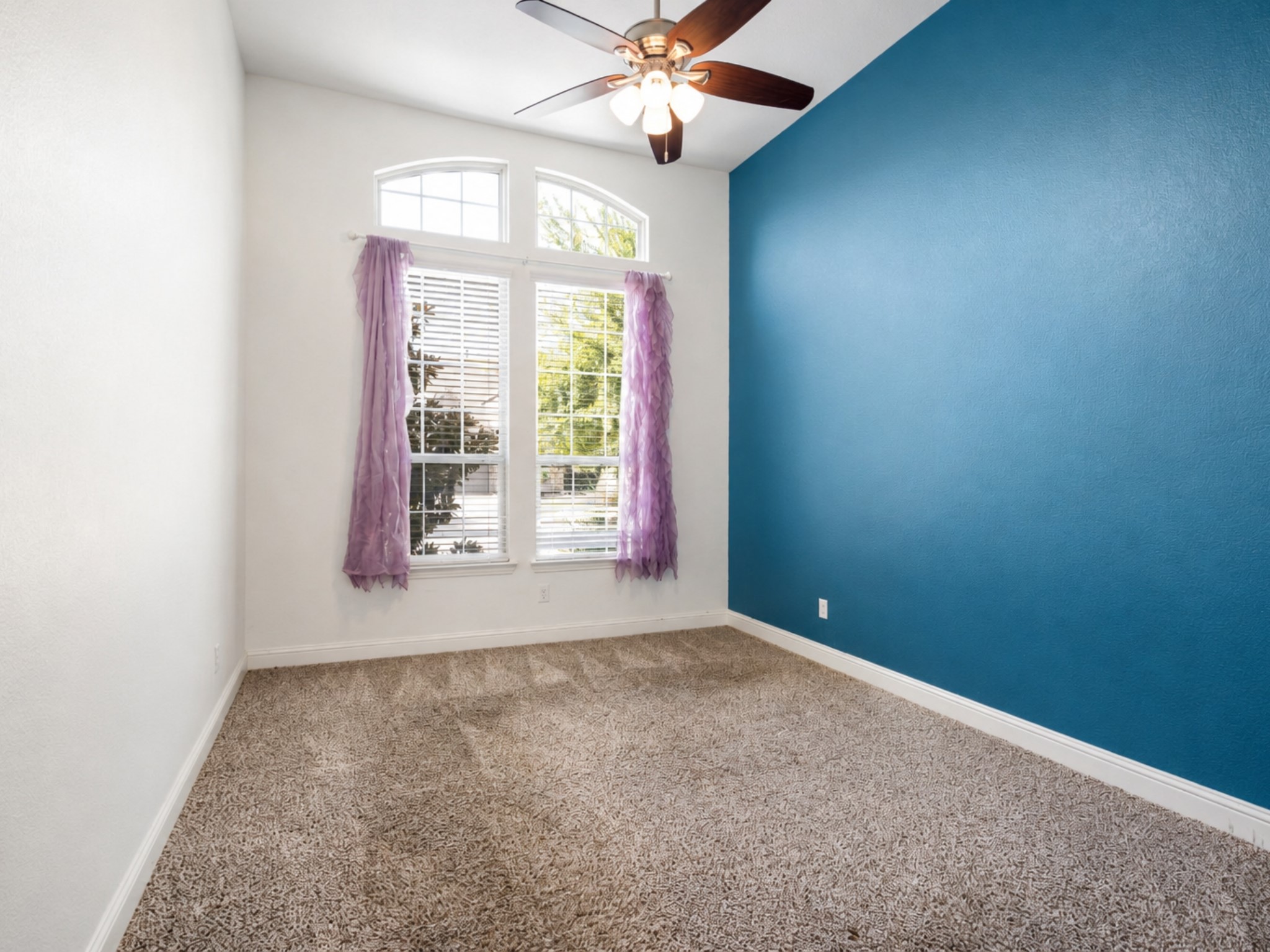 4340 Florentine Lane