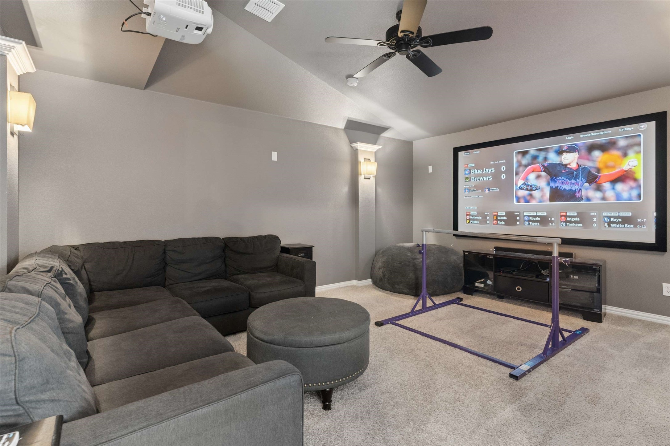 4261 Mesa Drive