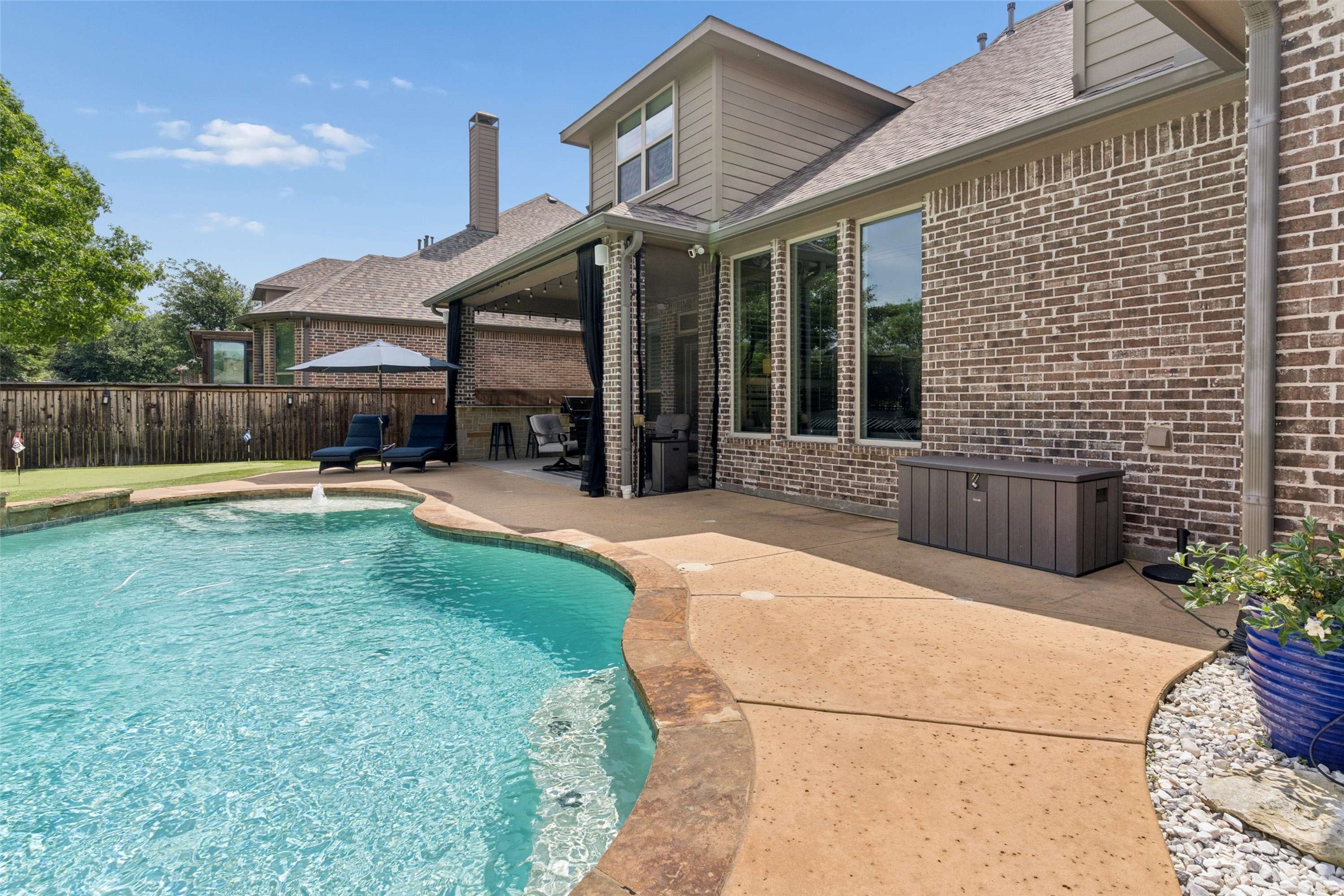 4261 Mesa Drive
