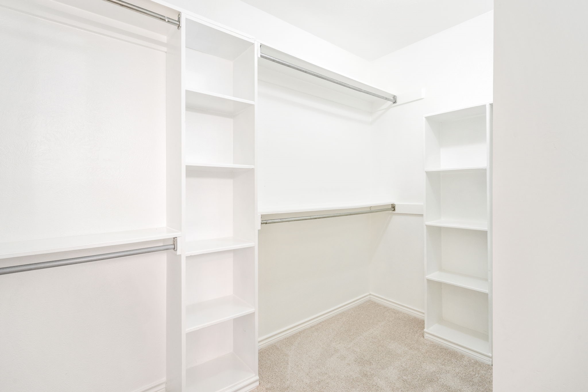 3105 Roundrock Trail