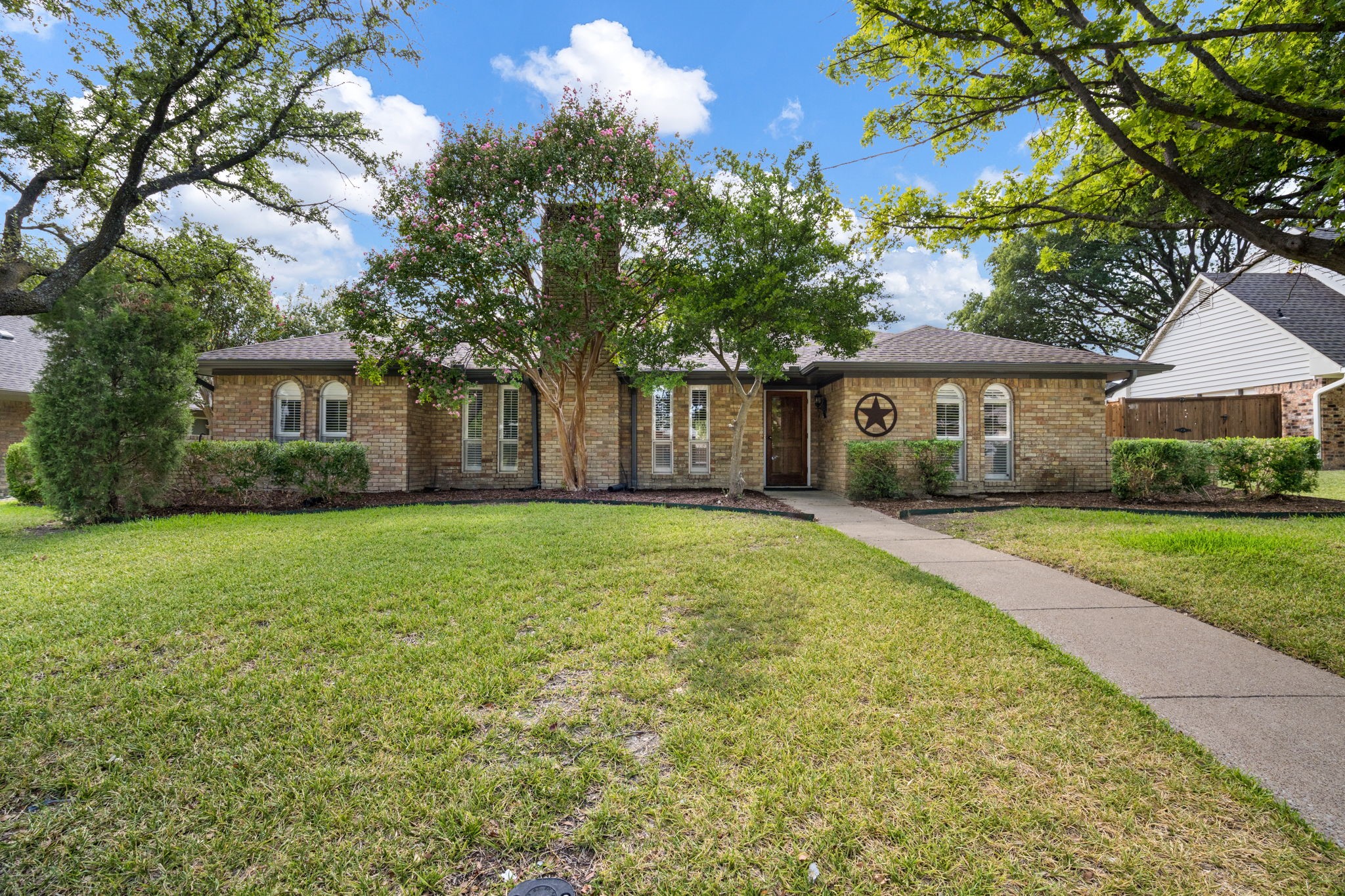 3105 Roundrock Trail