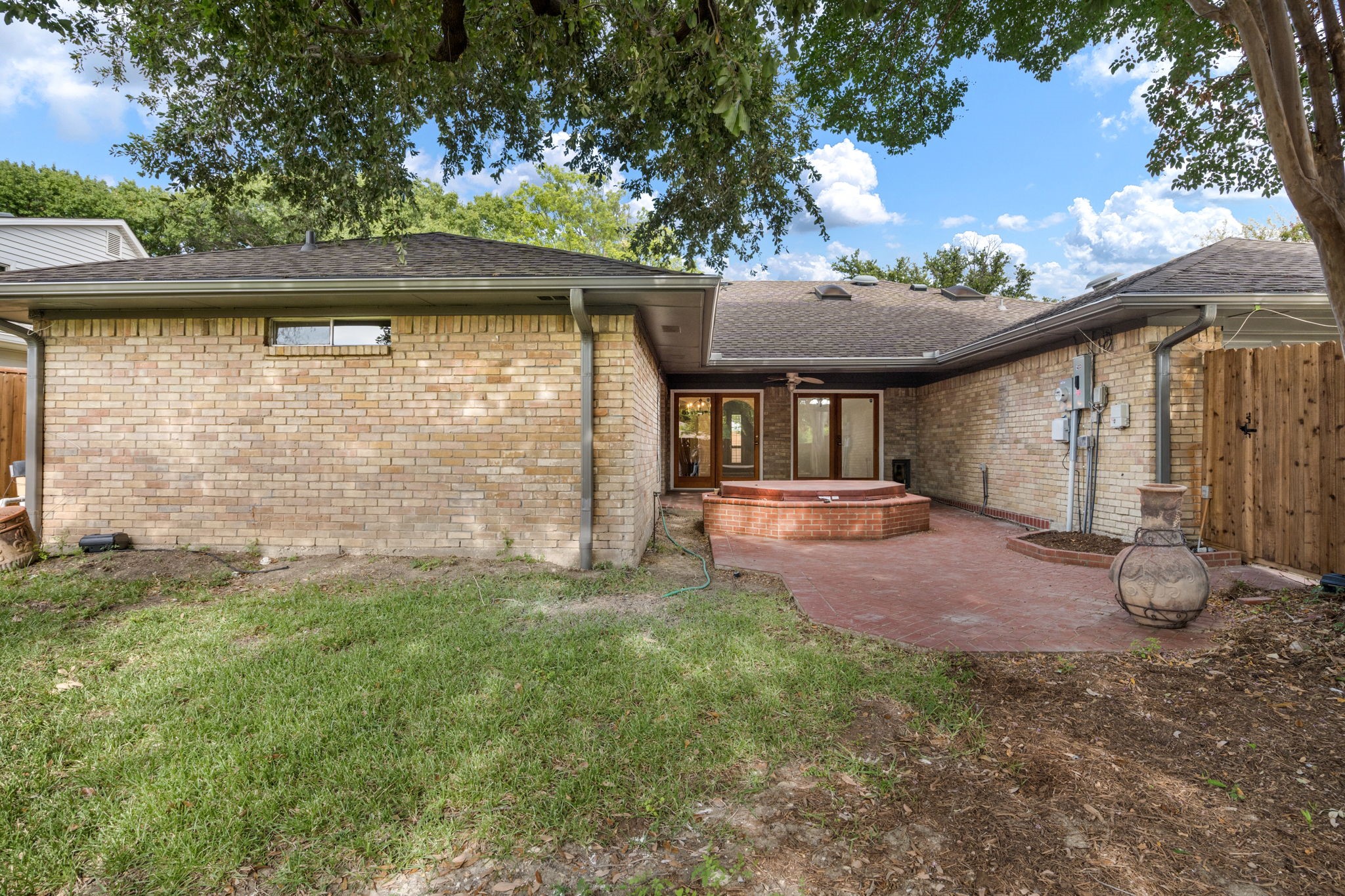 3105 Roundrock Trail
