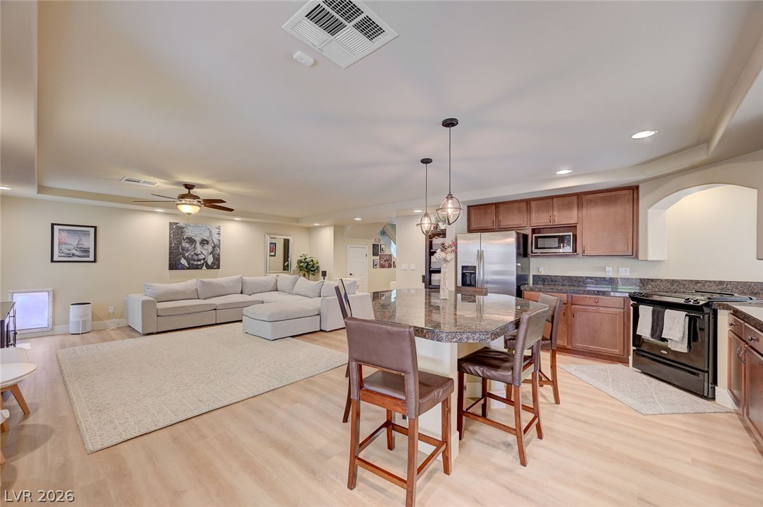 6777 Flamenco Court