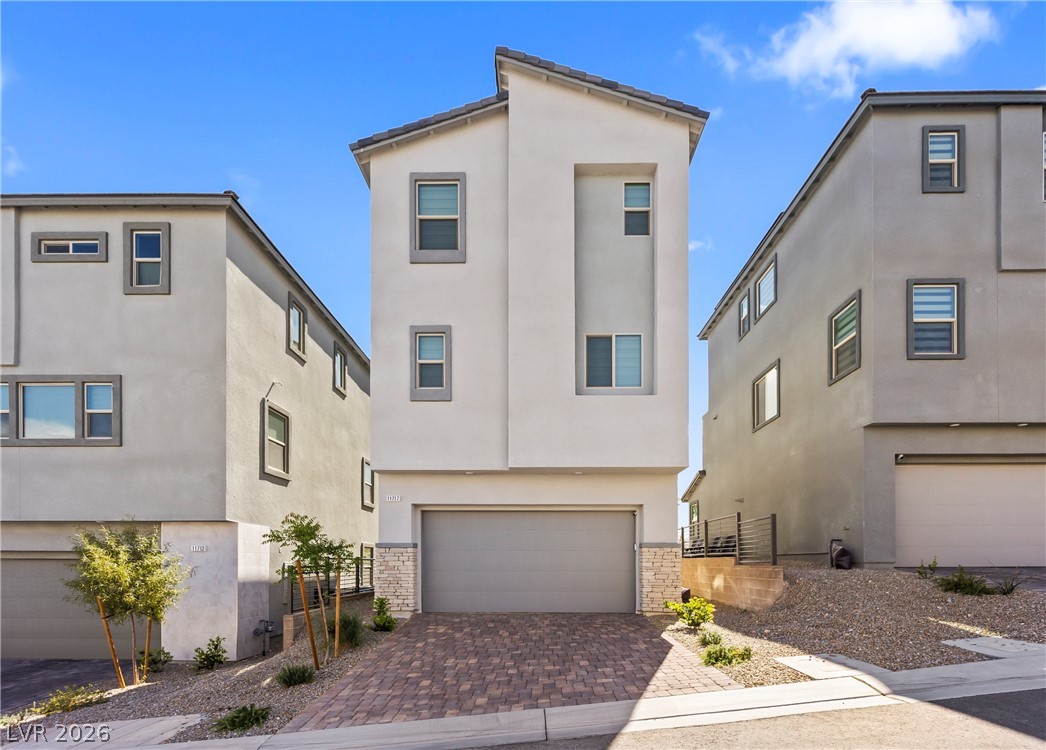 11717 Stone Curlew Avenue