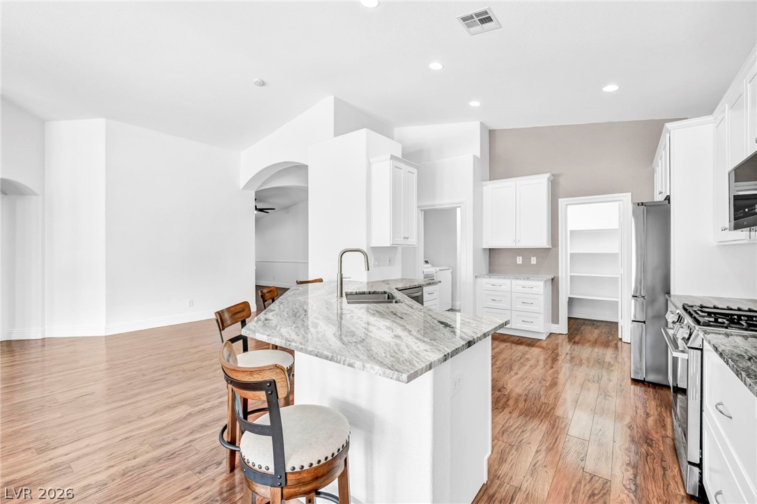 4937 Meadows Encore Avenue
