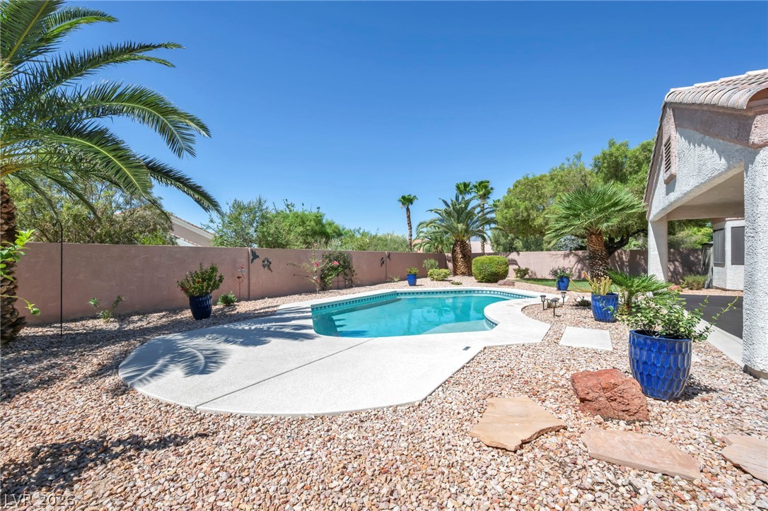 4937 Meadows Encore Avenue