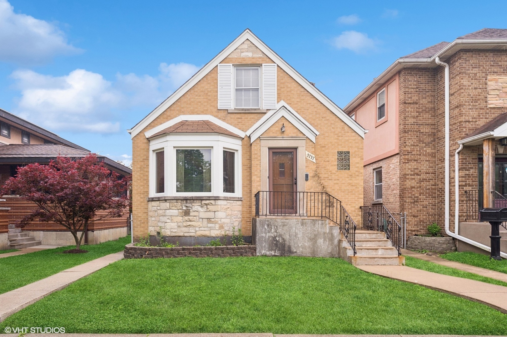 3737 N Cumberland Avenue
